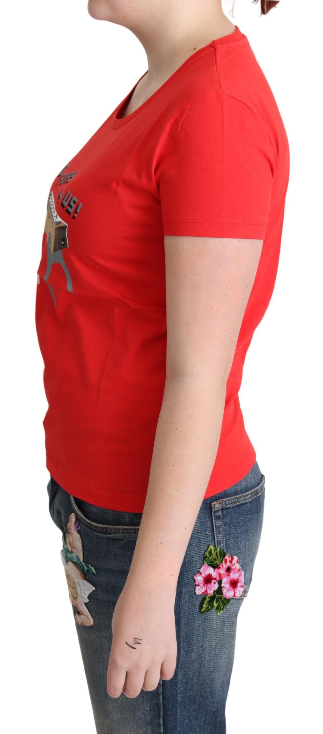 Moschino – Rotes T-Shirt mit „Come Play 4 Us“-Print aus Baumwolle