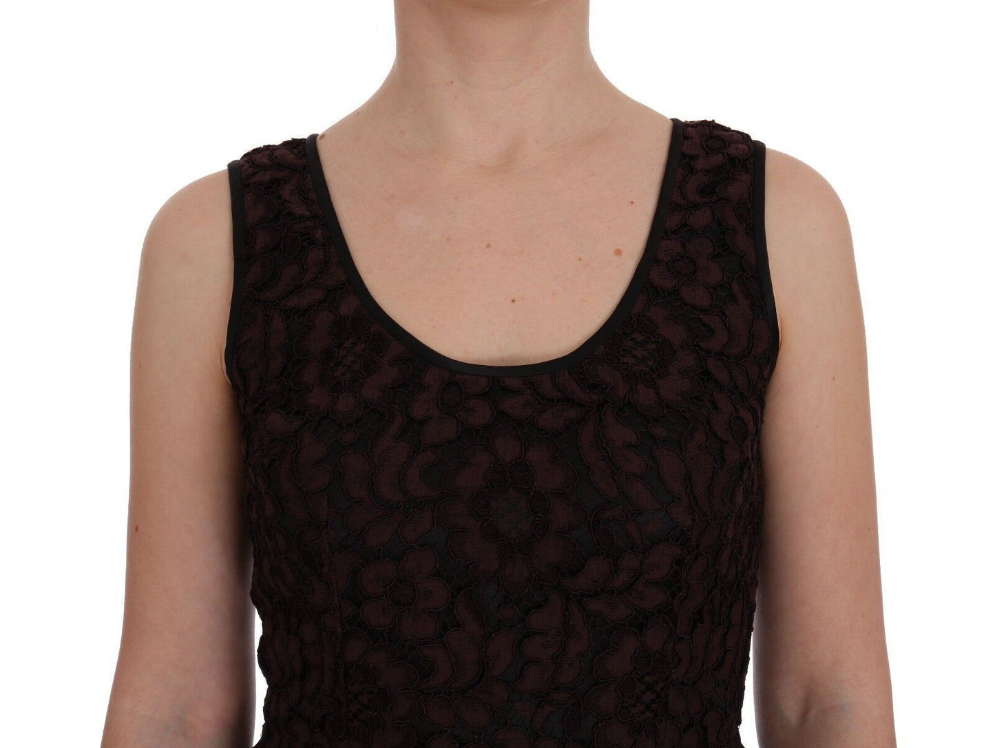 Dolce & Gabbana – Ricamo-Etuikleid aus floraler Spitze in Bordeaux