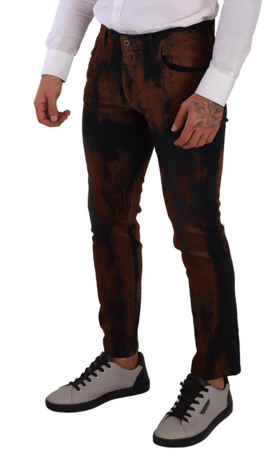 Dolce & Gabbana – Skinny-Jeans aus Baumwolle in Schwarz und Braun mit Batikmuster