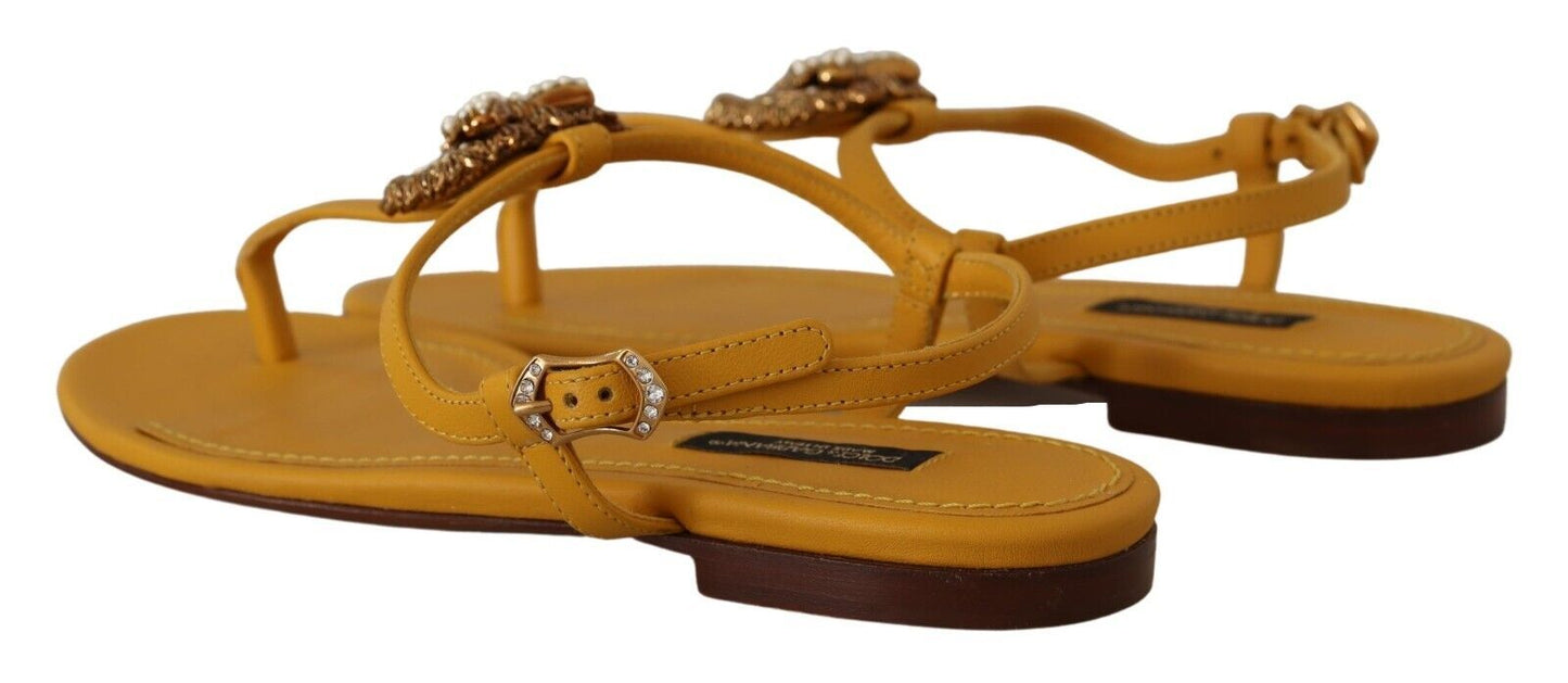Dolce & Gabbana – Devotion – Flache Sandalen aus senffarbenem Leder