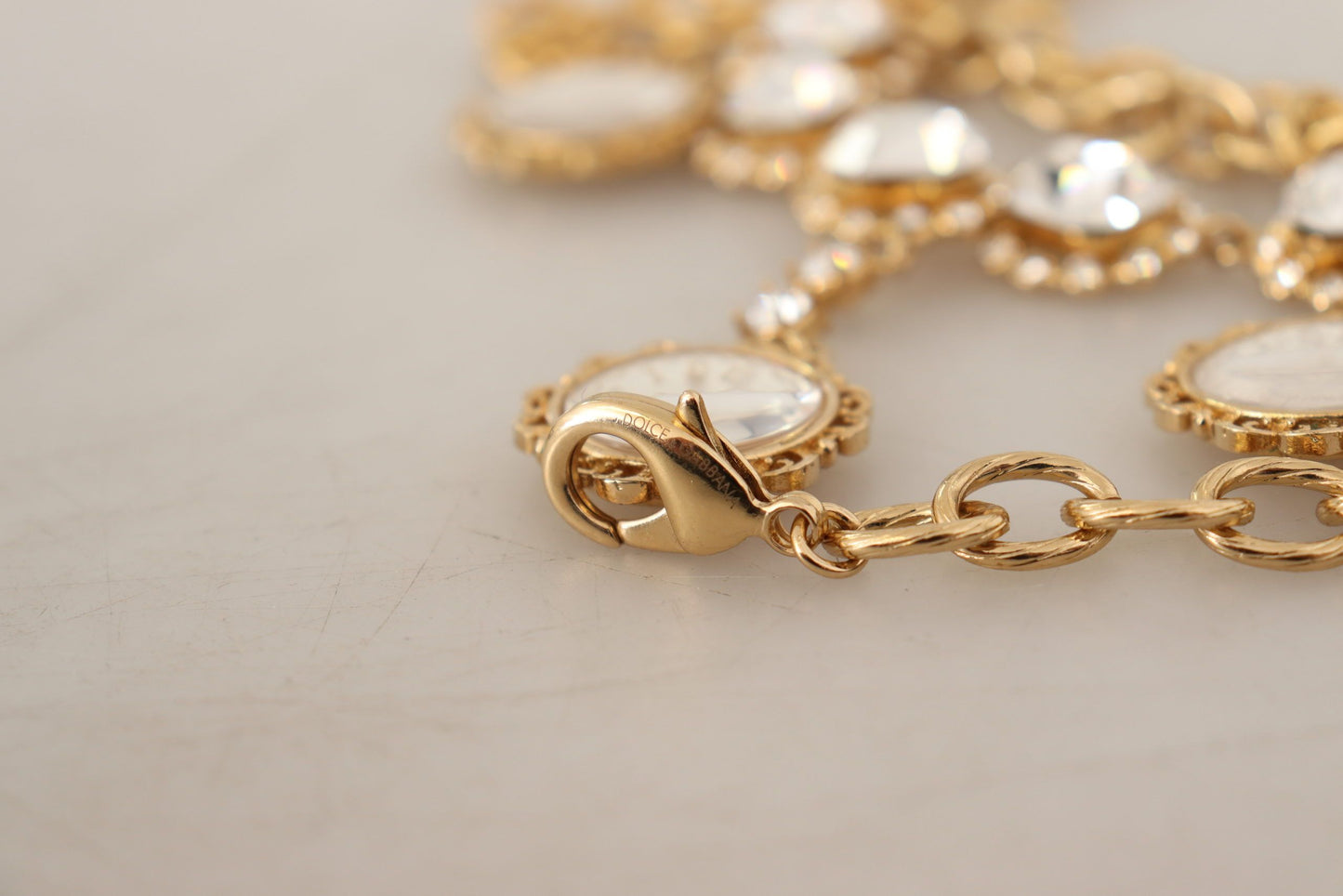 Dolce & Gabbana – Statement-Halskette mit goldener Uhr und Kristallen