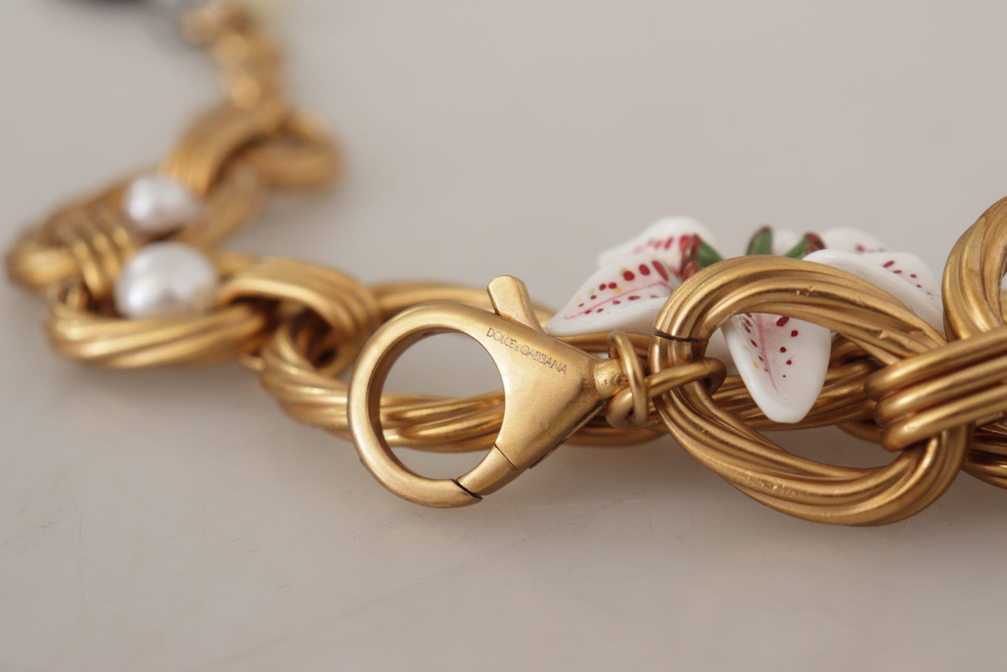 Dolce & Gabbana – Statement-Halskette mit Blumenmuster und goldener weißer Lilie