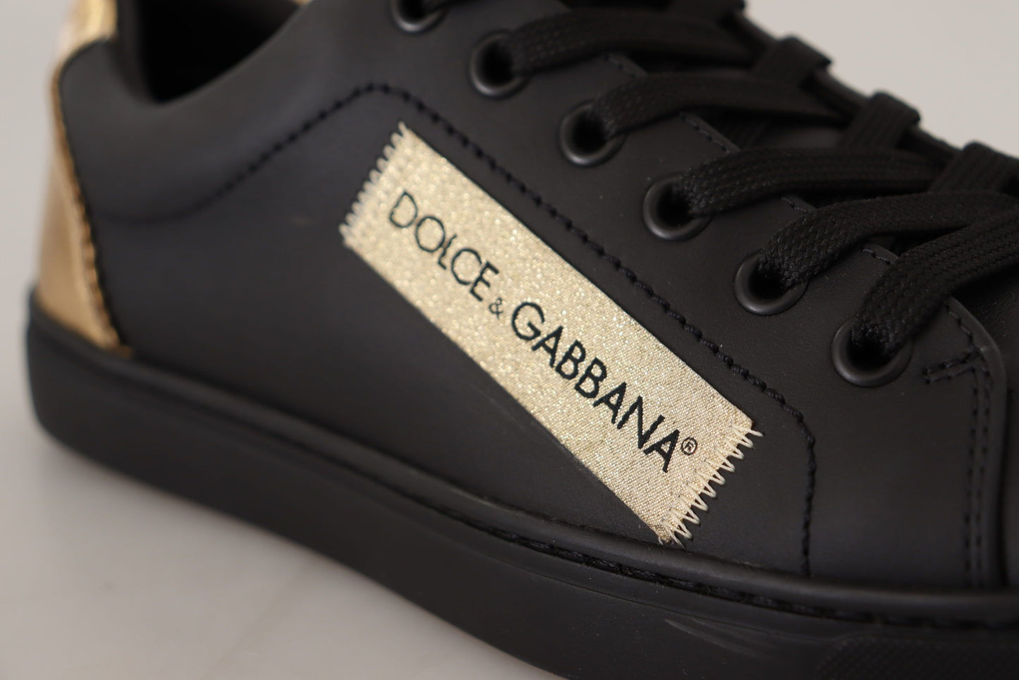 Dolce & Gabbana Schwarz Gold Leder Low Top Sneakers Damenschuhe