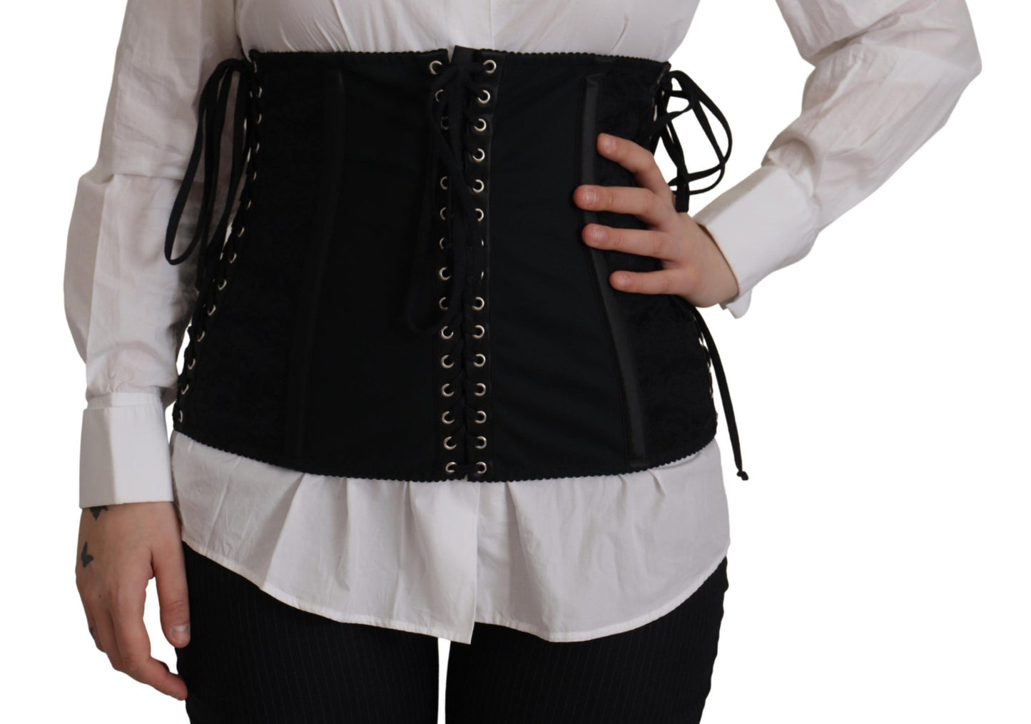 Dolce & Gabbana – Schwarzes Oberteil mit Korsettgürtel und Stretch-Taillenriemen