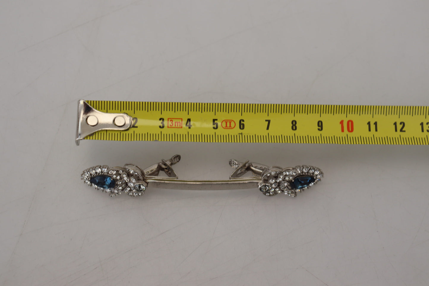 Dolce & Gabbana – Kragenbrosche mit Kristallen aus 925er Sterlingsilber