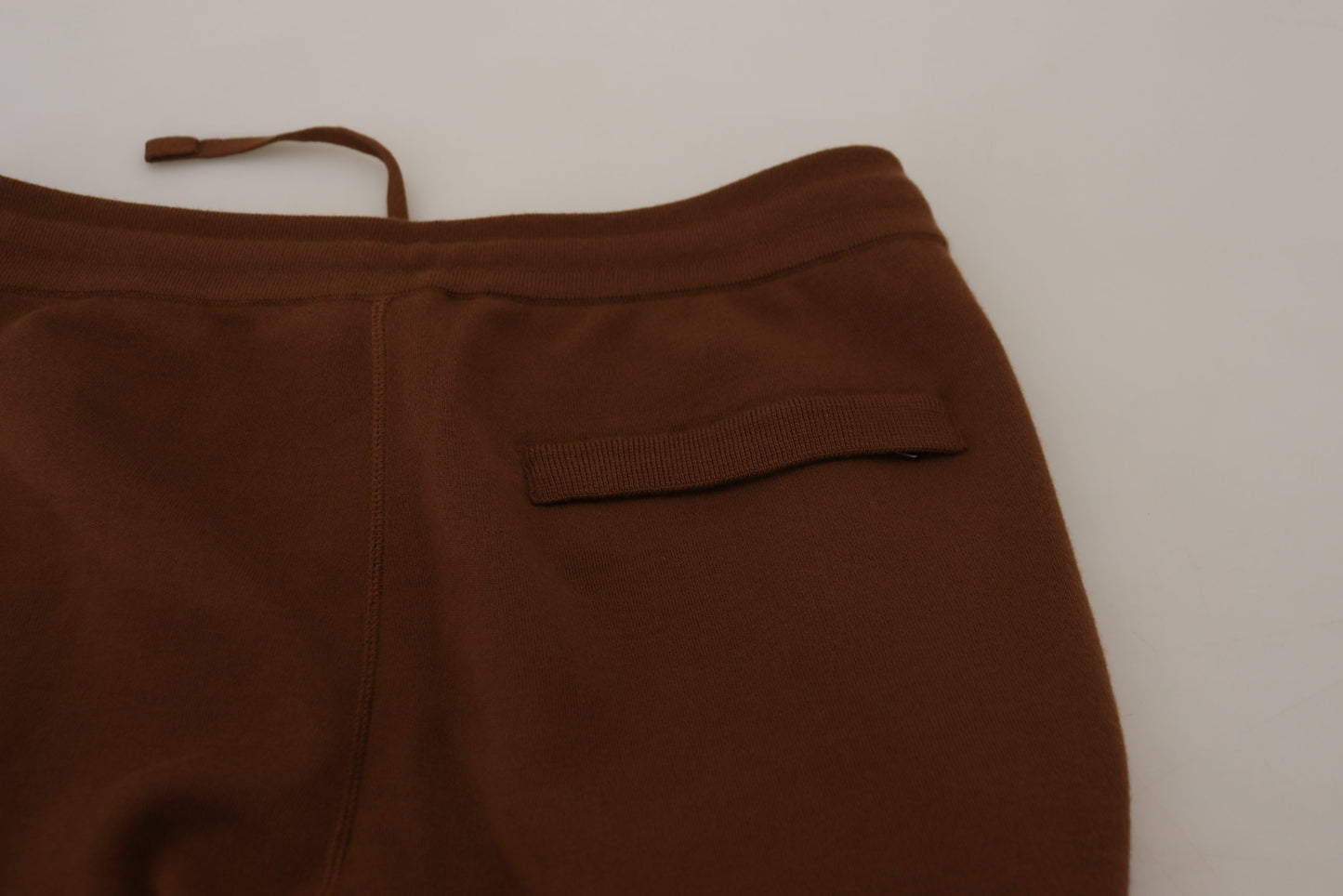Dolce & Gabbana – Jogginghose aus Kaschmir für Herren mit Kordelzug in Braun