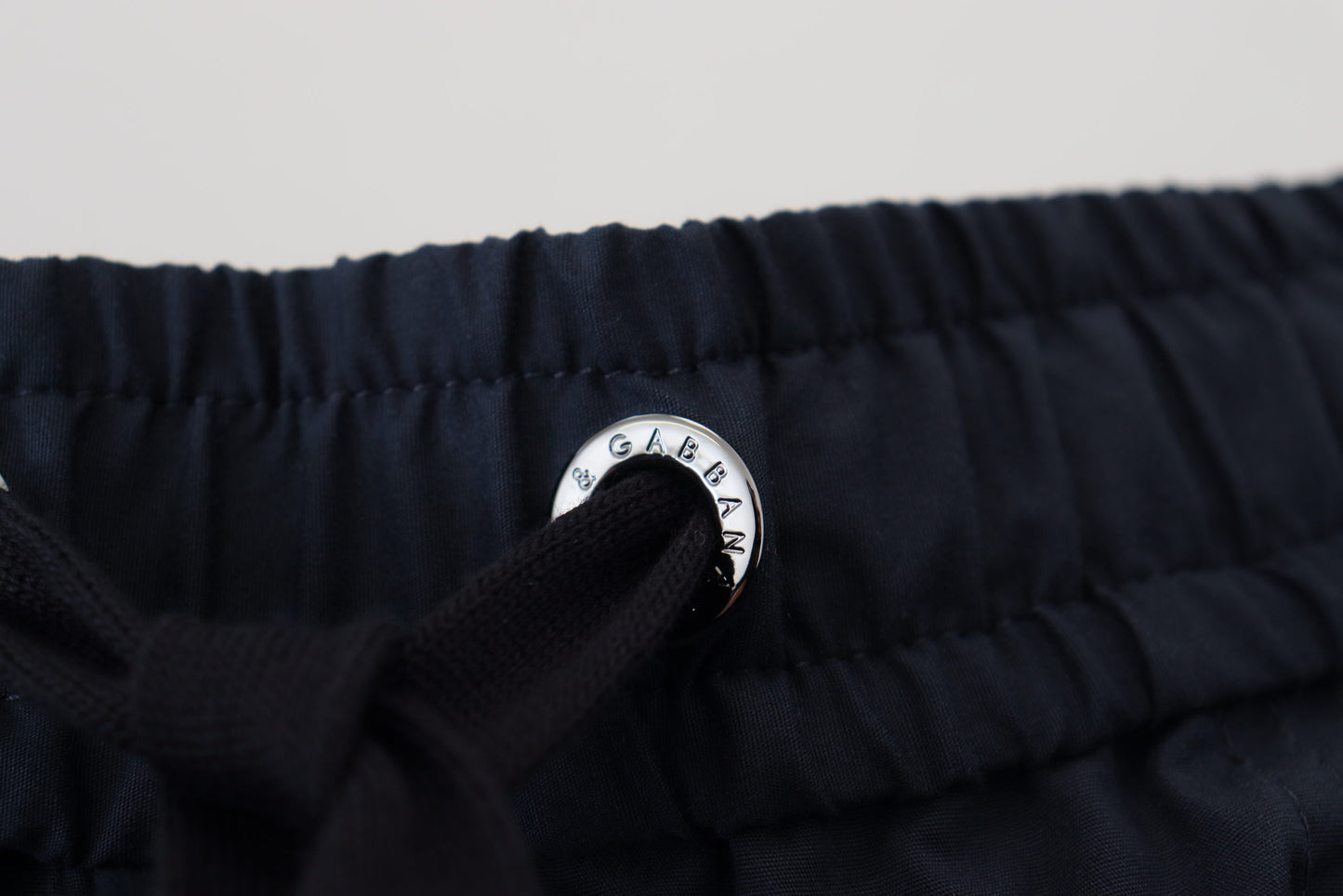 Dolce & Gabbana – Blaue Bermudashorts mit mittlerer Taille