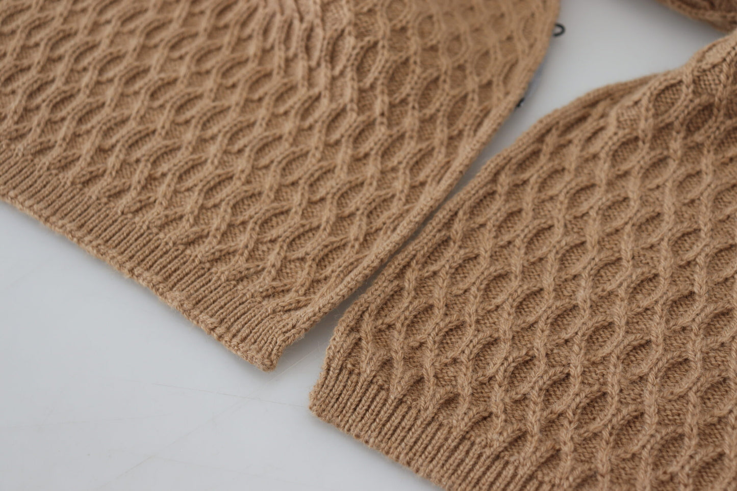 Dolce & Gabbana Dunkelbrauner Wickelschal Gestrickter Kamelschal
