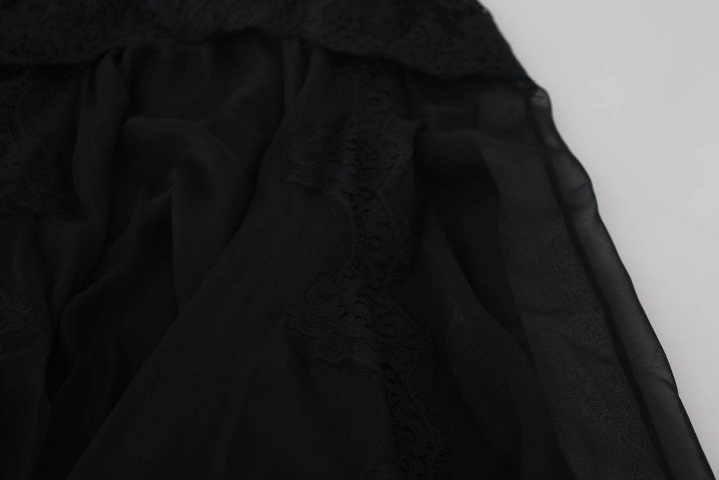 Dolce & Gabbana – Schwarzer Midirock mit hoher Taille und Spitzenbesatz aus Seide