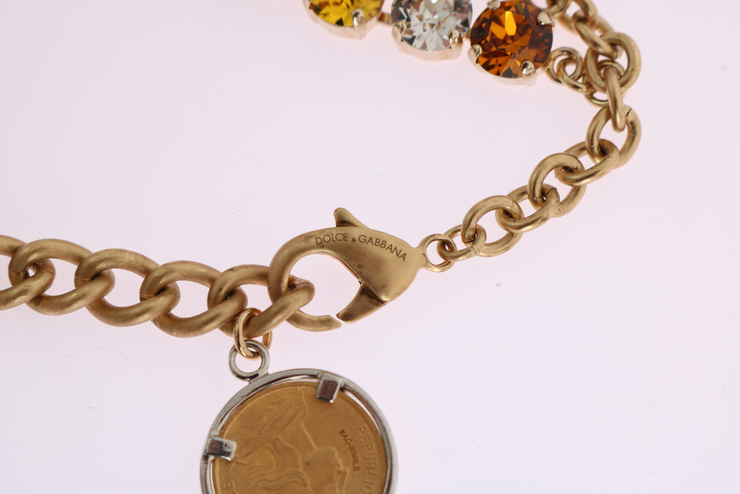 Dolce & Gabbana – Statement-Halskette mit Ananas-Logo aus goldenem Messing und Kristallen