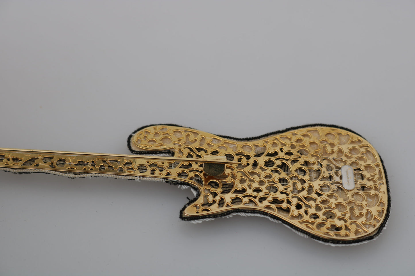 Dolce & Gabbana Gold Messing Perlen Gitarre Pin Accessoire Brosche