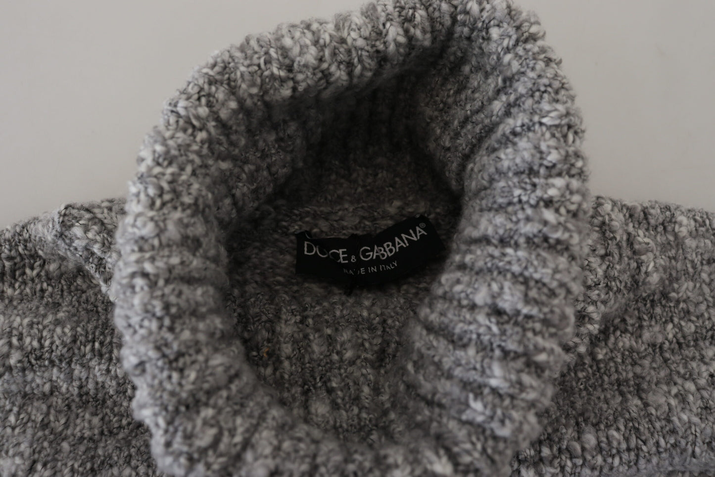 Dolce & Gabbana Grauer Rollkragenpullover aus Wollstrick