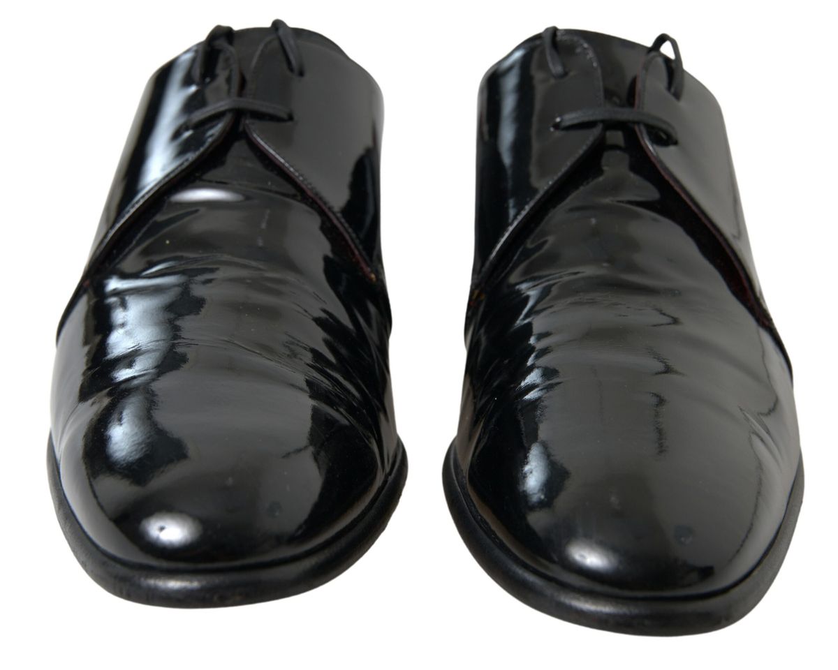 Dolce & Gabbana – Formelle Schuhe aus schwarzem Lackleder