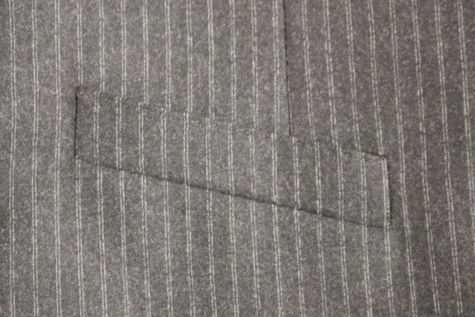 Dolce & Gabbana Grau gestreifte einreihige Strickjacke aus Wolle