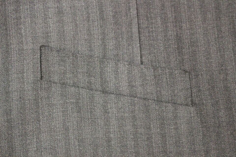 Dolce & Gabbana Grau gestreifte einreihige Strickjacke aus Wolle