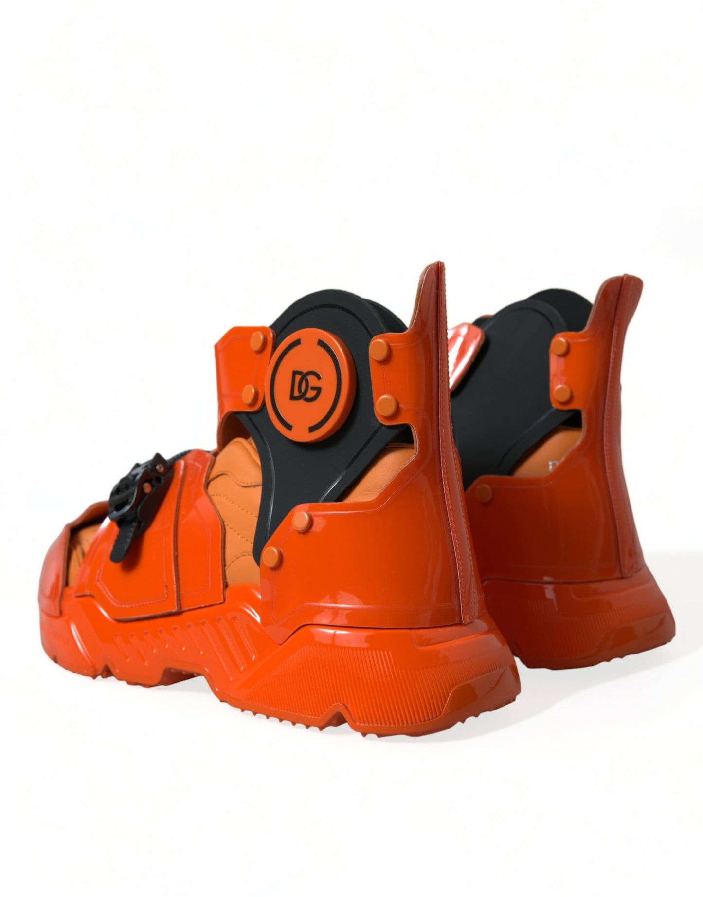 Dolce & Gabbana – Orangefarbene, klobige High-Top-Sneakers mit mehreren Einsätzen