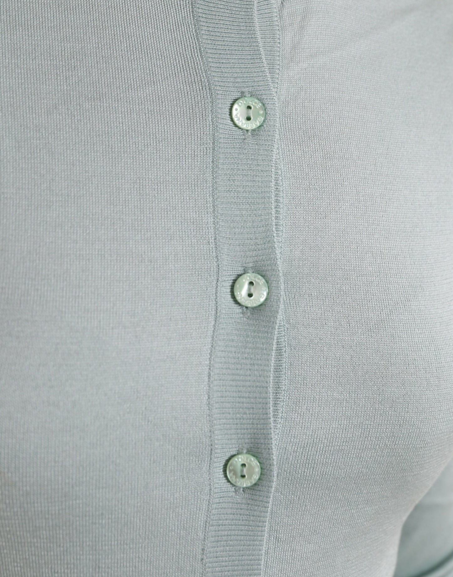 Dolce & Gabbana Hellblauer Cardigan-Pullover aus Seide mit Rundhalsausschnitt
