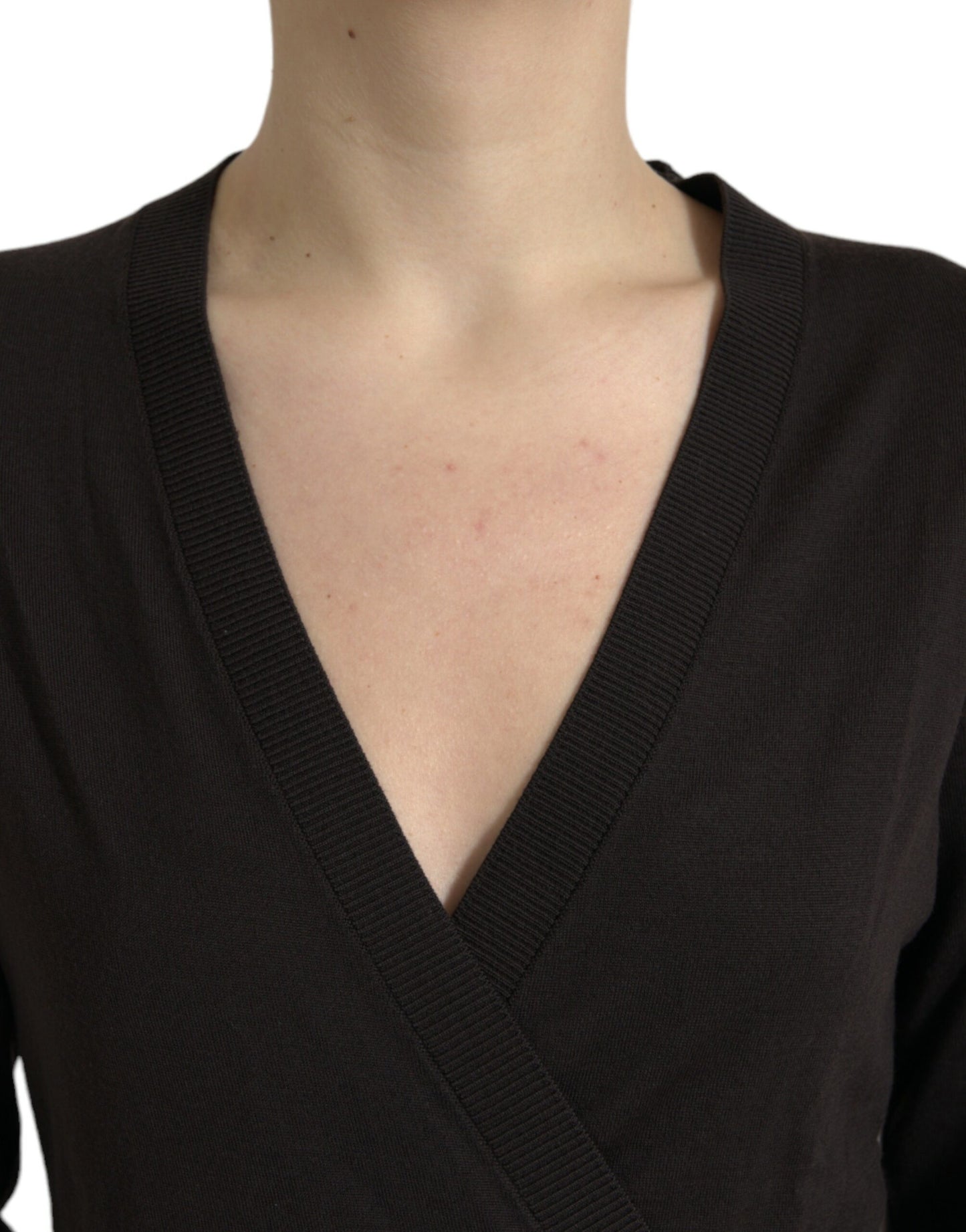 Dolce & Gabbana – Schwarzer Cardigan aus Wolle mit V-Ausschnitt und gekreuztem Saum