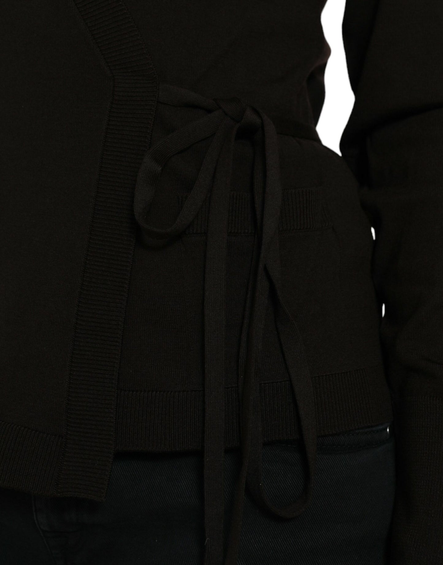 Dolce & Gabbana – Schwarzer Cardigan aus Wolle mit V-Ausschnitt und gekreuztem Saum