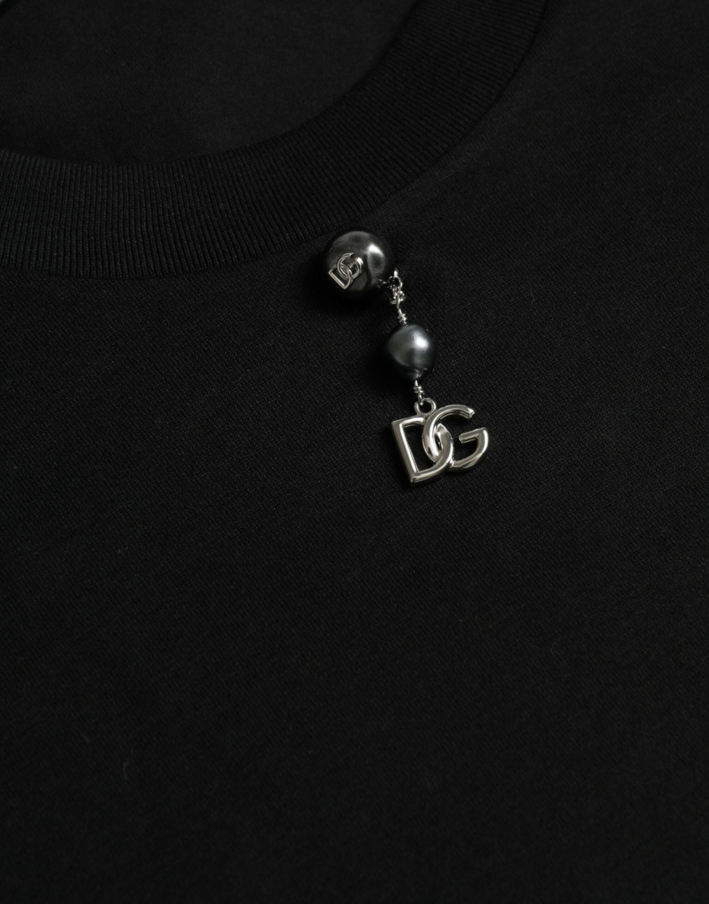 Dolce & Gabbana – Schwarzes, verziertes T-Shirt aus Baumwolle mit Rundhalsausschnitt