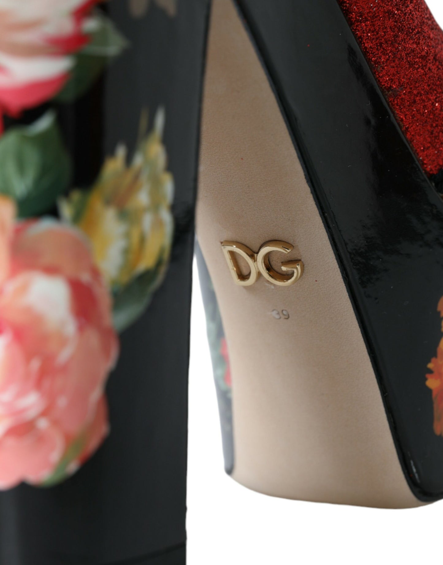 Dolce & Gabbana Mehrfarbige Plateau-Sandalen mit Blumenmuster und Kristallen