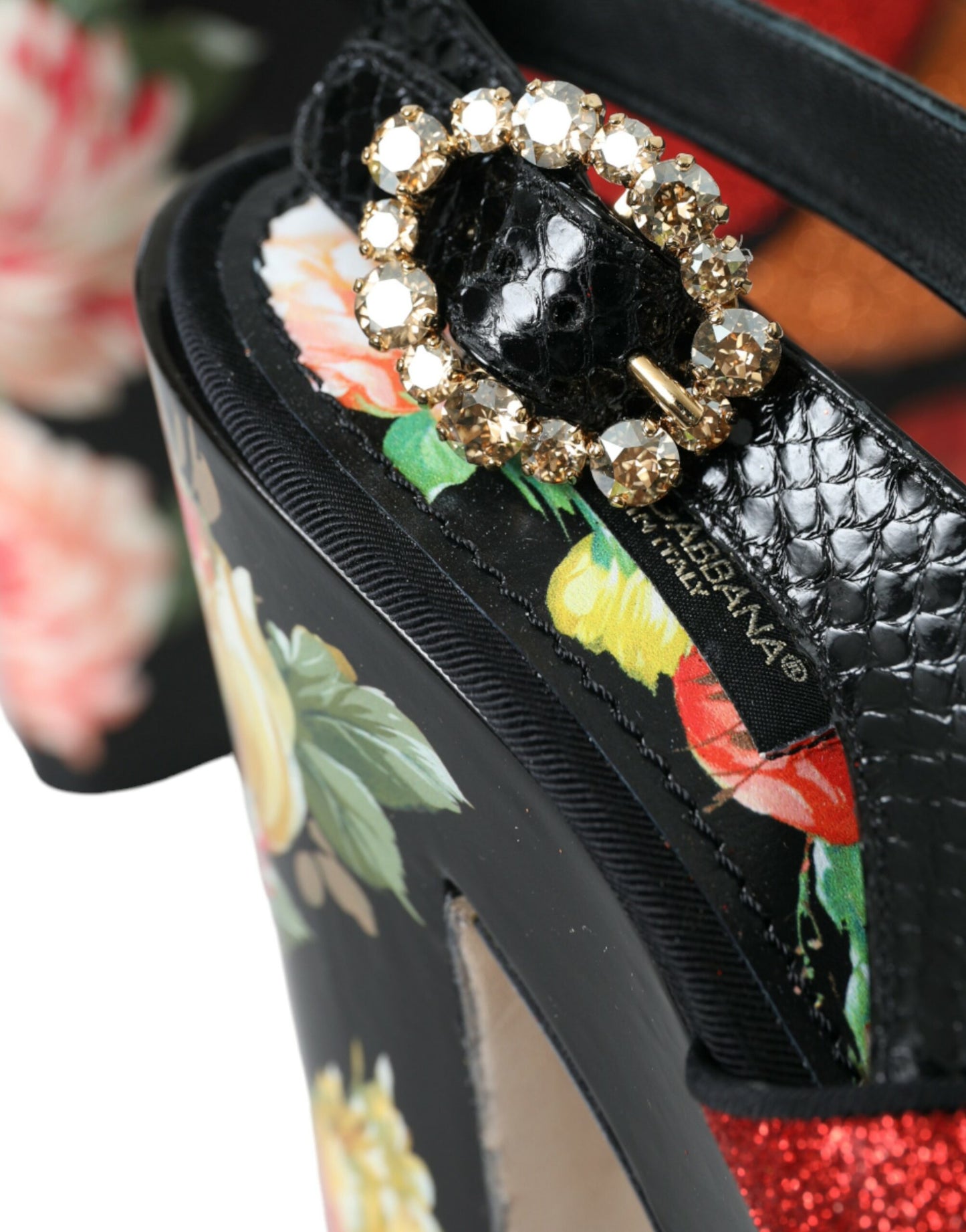 Dolce & Gabbana Mehrfarbige Plateau-Sandalen mit Blumenmuster und Kristallen