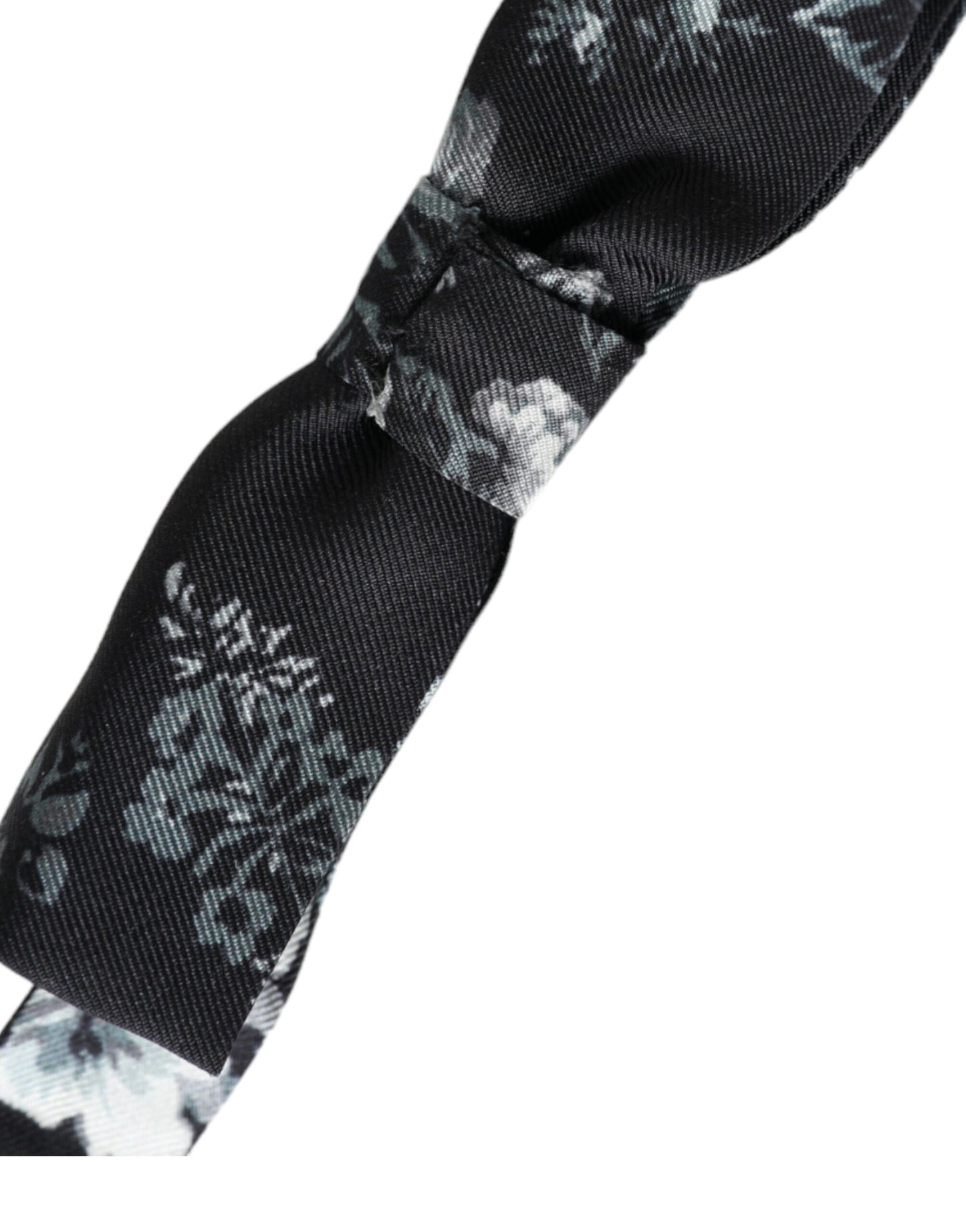 Dolce & Gabbana Schwarze, florale Seidenfliege mit verstellbarem Halsausschnitt