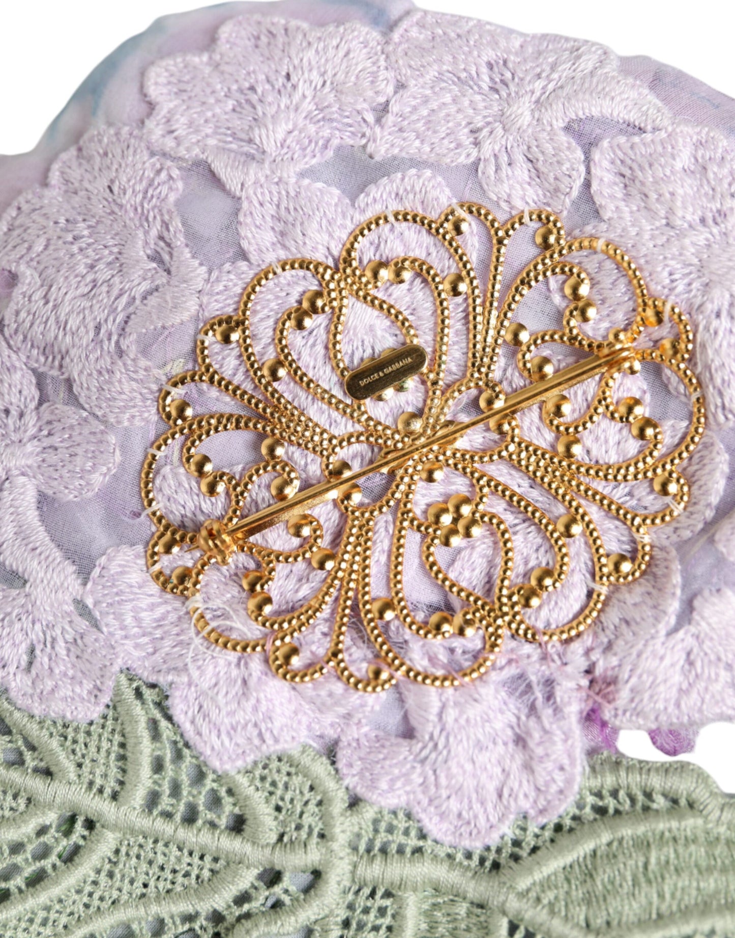 Dolce & Gabbana – Mehrfarbige Hortensien-Brosche aus goldfarbenem Messing