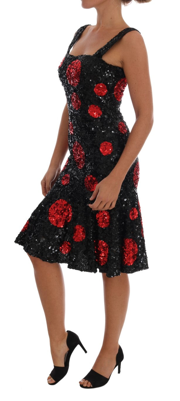 Dolce & Gabbana – Etuikleid mit Pailletten und schwarzen und roten Punkten