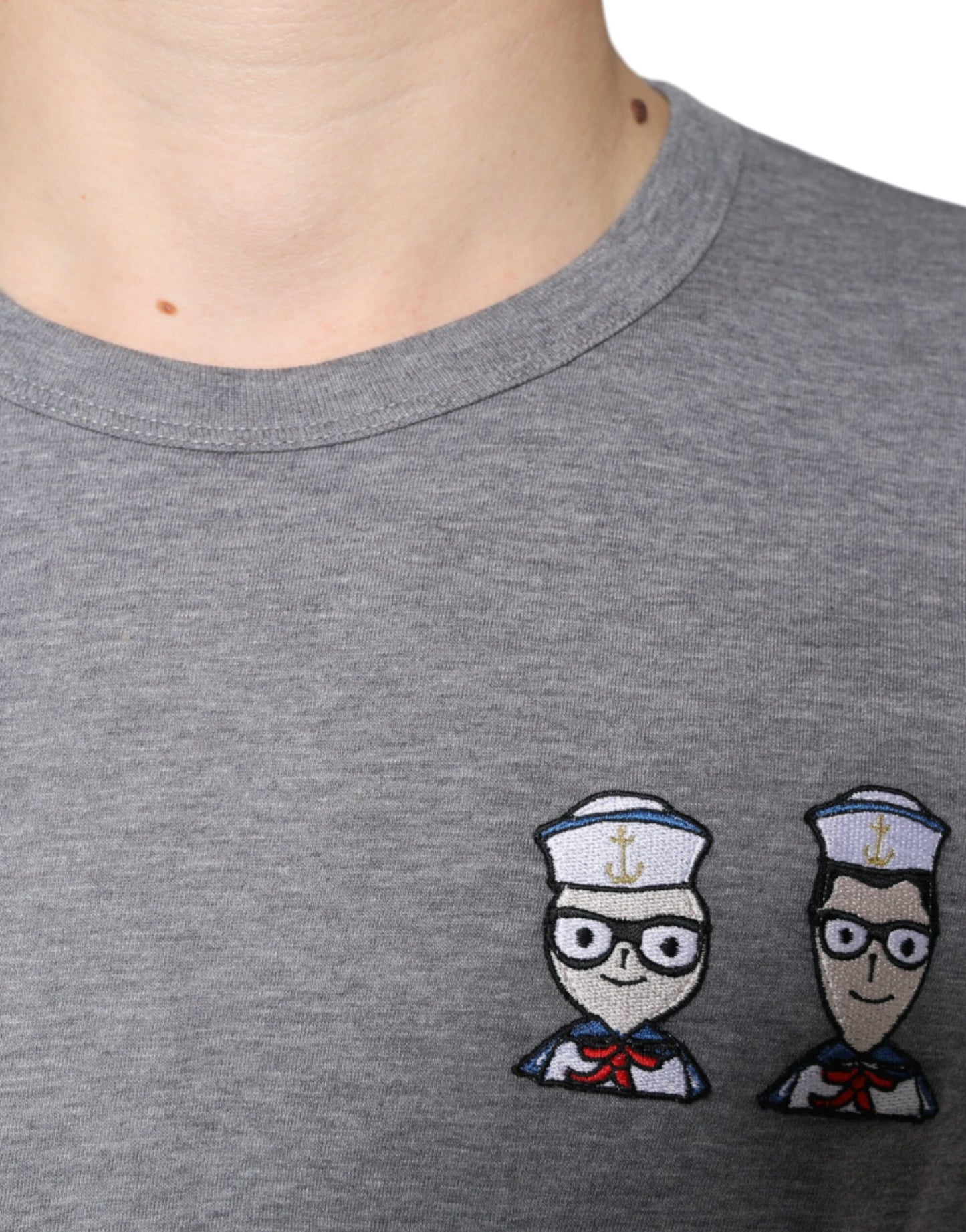 Dolce & Gabbana – Graues Baumwoll-T-Shirt #DGFamily mit kurzen Ärmeln