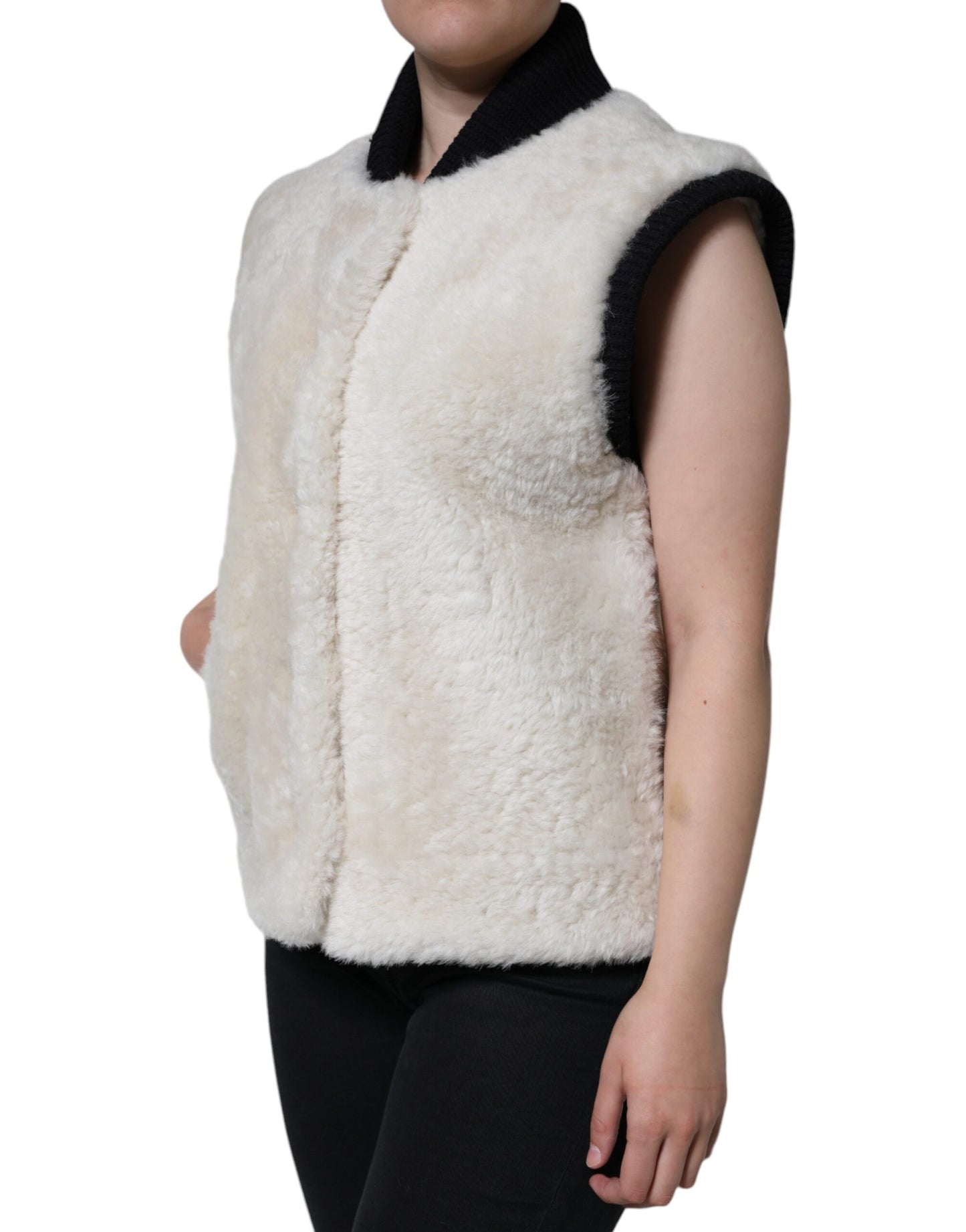 Burberry White WARRENFORD Shearling Lederweste Manteljacke