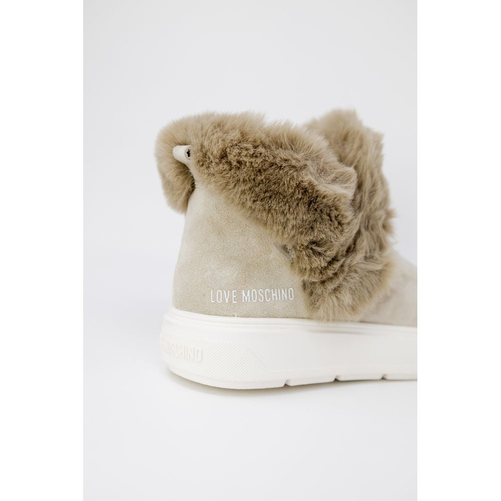 Love Moschino Beige Ledersneaker