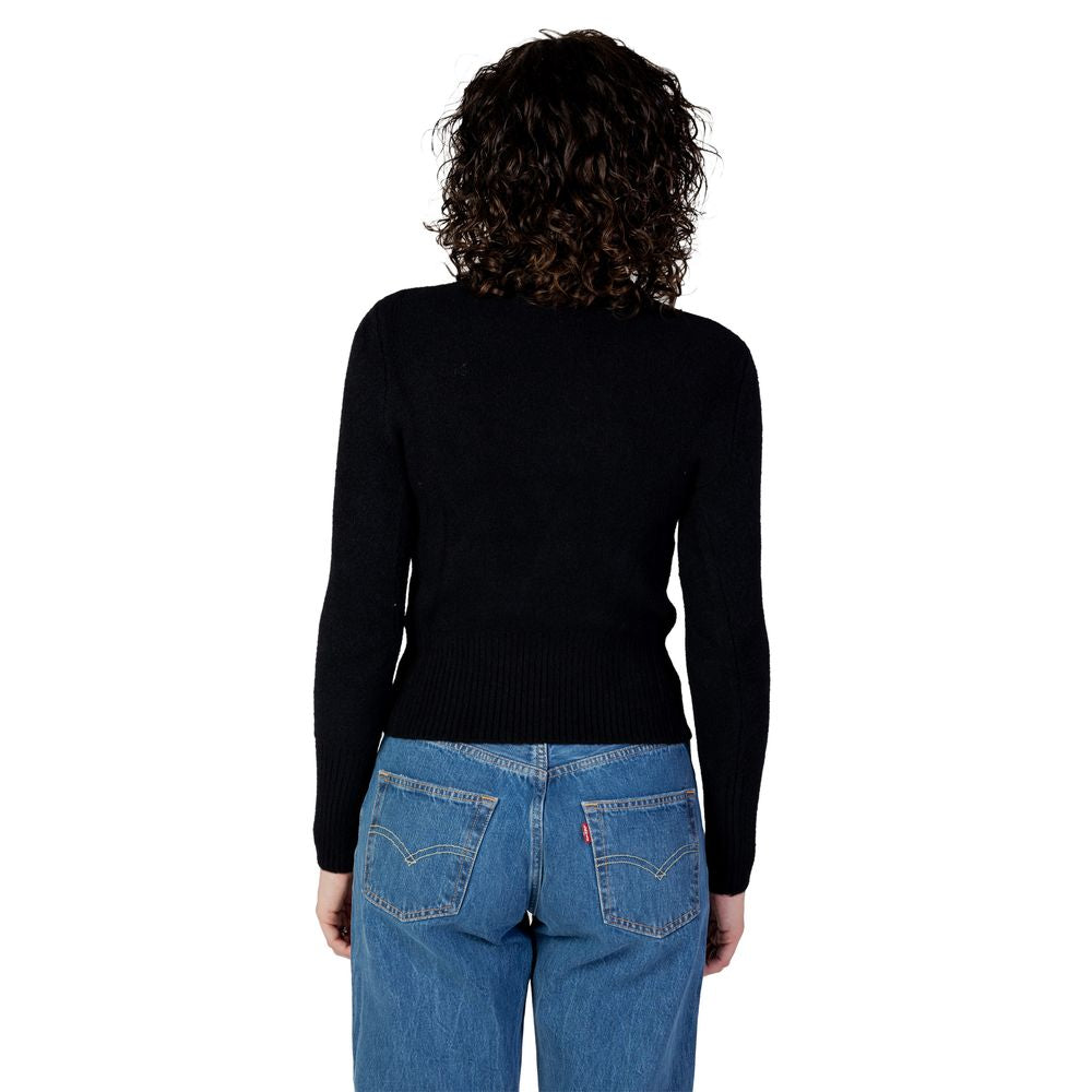 Guess – Schwarzer Rollkragenpullover aus Polyamid