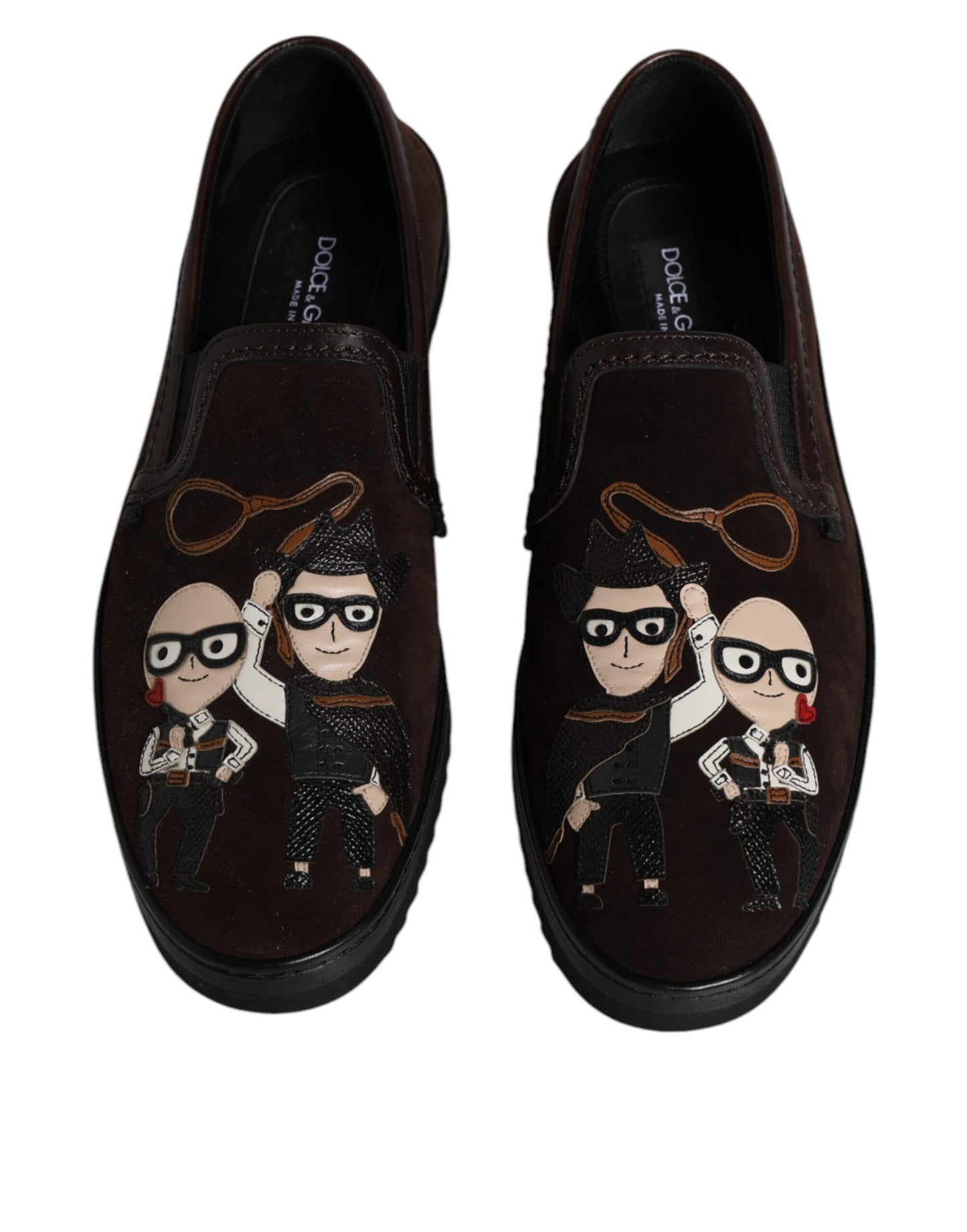 Dolce & Gabbana – DG Family – Flache Slipper aus Wildleder in Braun