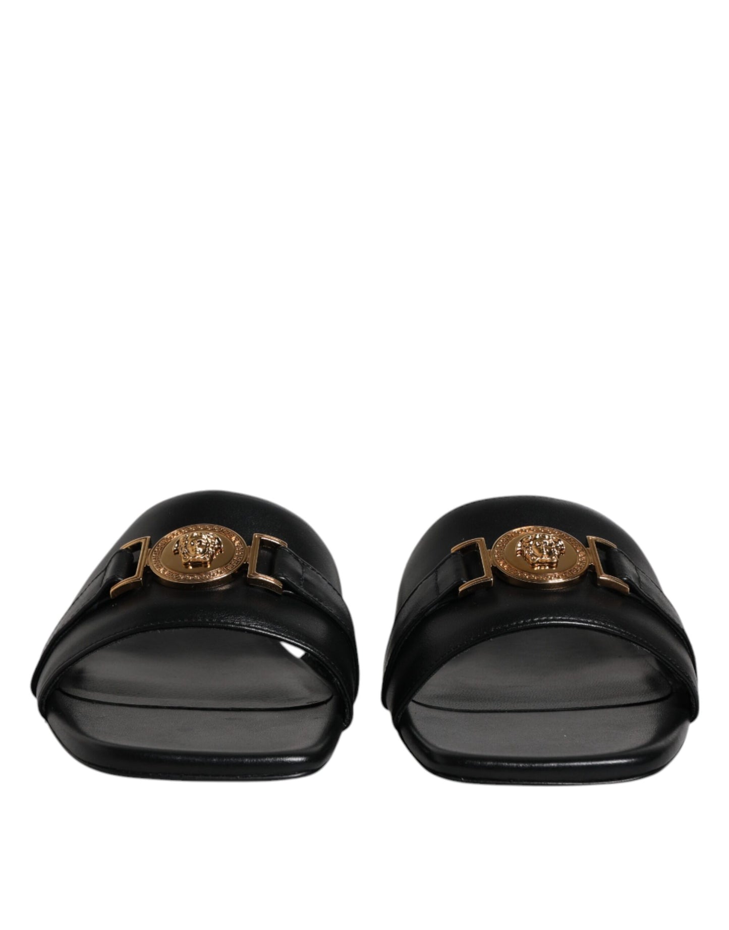 Versace – Schwarze Slipper aus Leder mit Logo-Schild