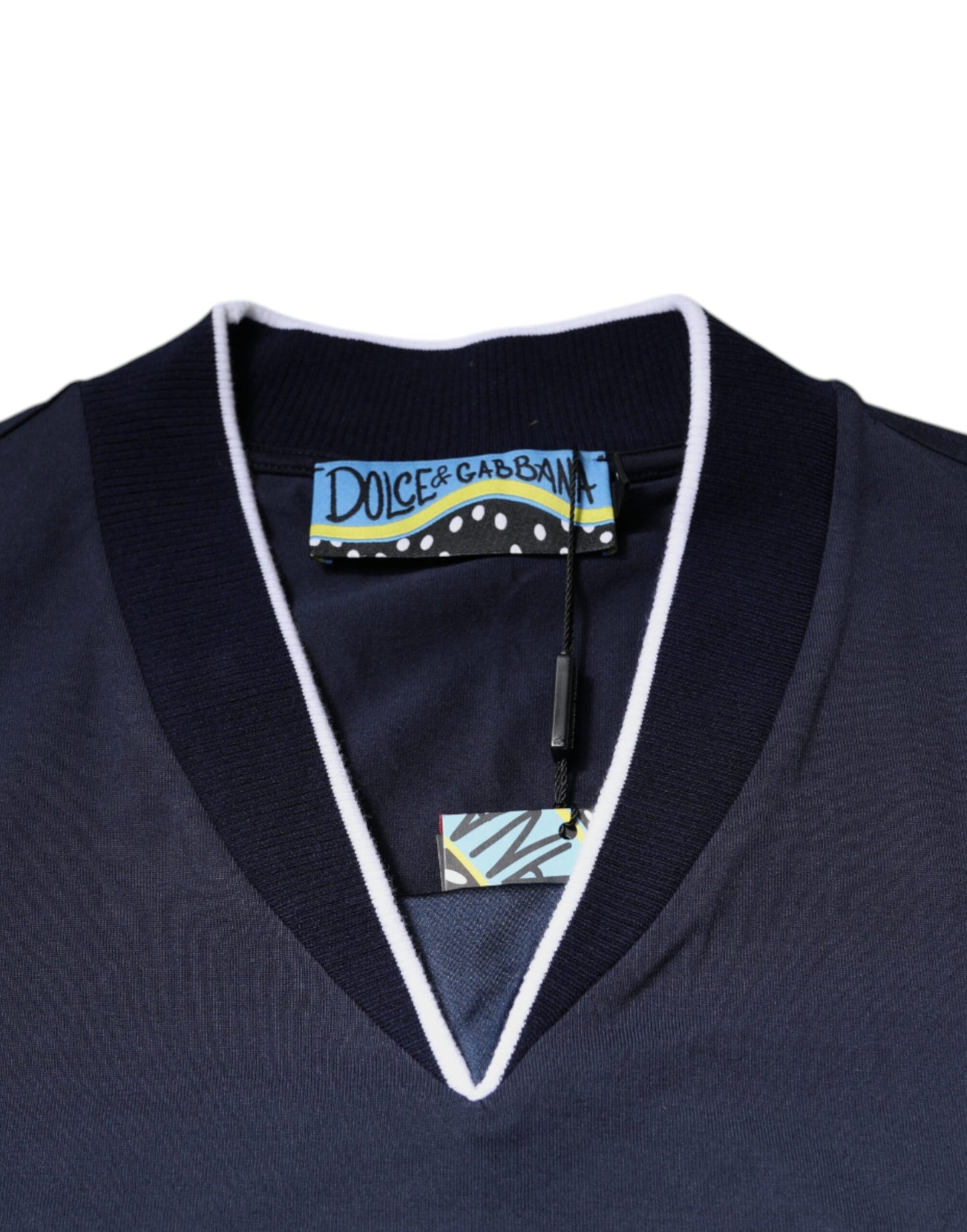 Dolce & Gabbana – Mehrfarbiges, kurzärmliges T-Shirt aus Baumwolle mit V-Ausschnitt