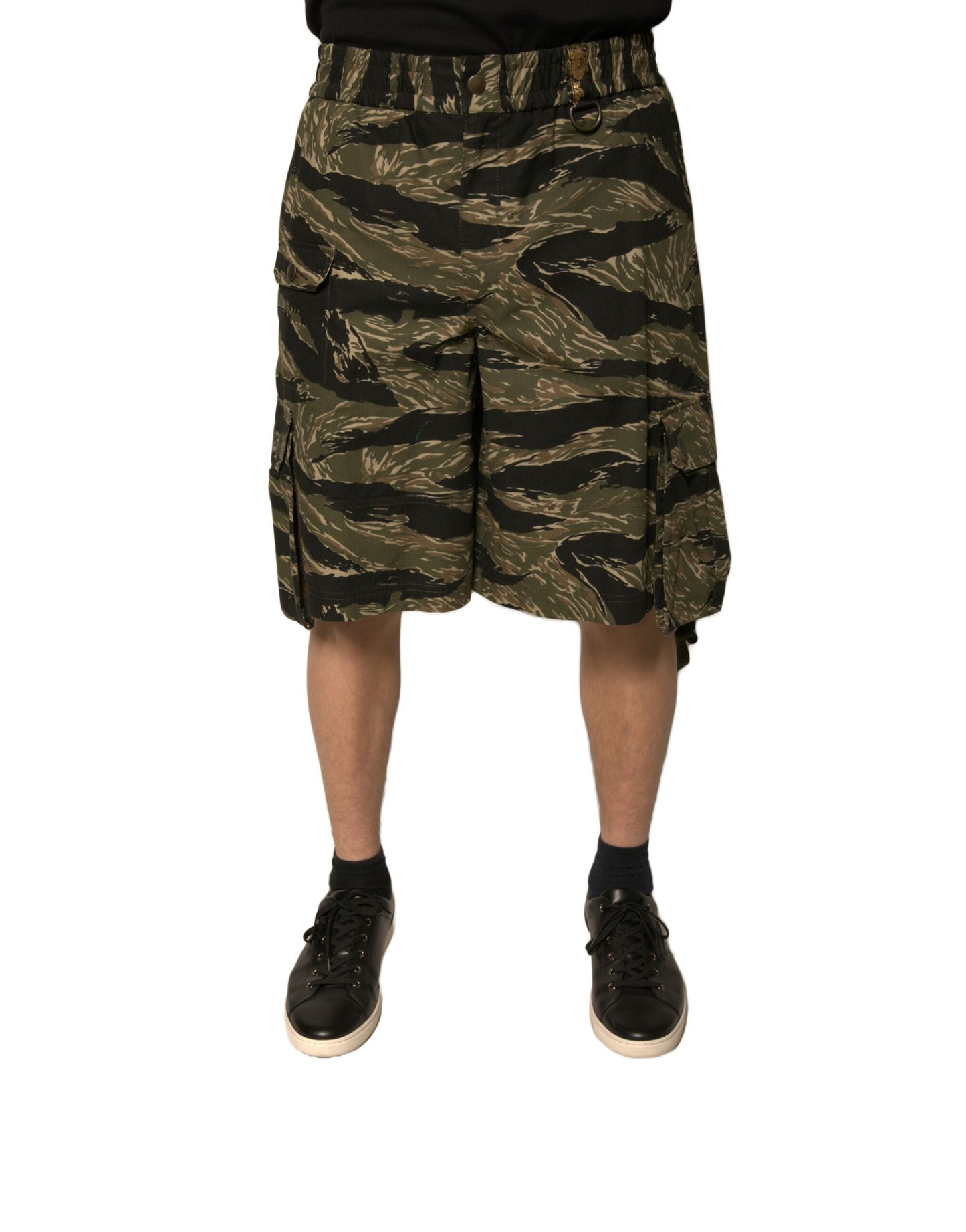 Dolce & Gabbana – Bermudashorts aus Baumwolle mit Schwarz-Gold-Muster