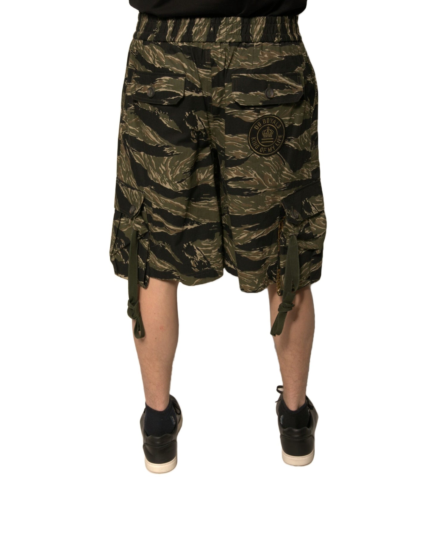Dolce & Gabbana – Bermudashorts aus Baumwolle mit Schwarz-Gold-Muster