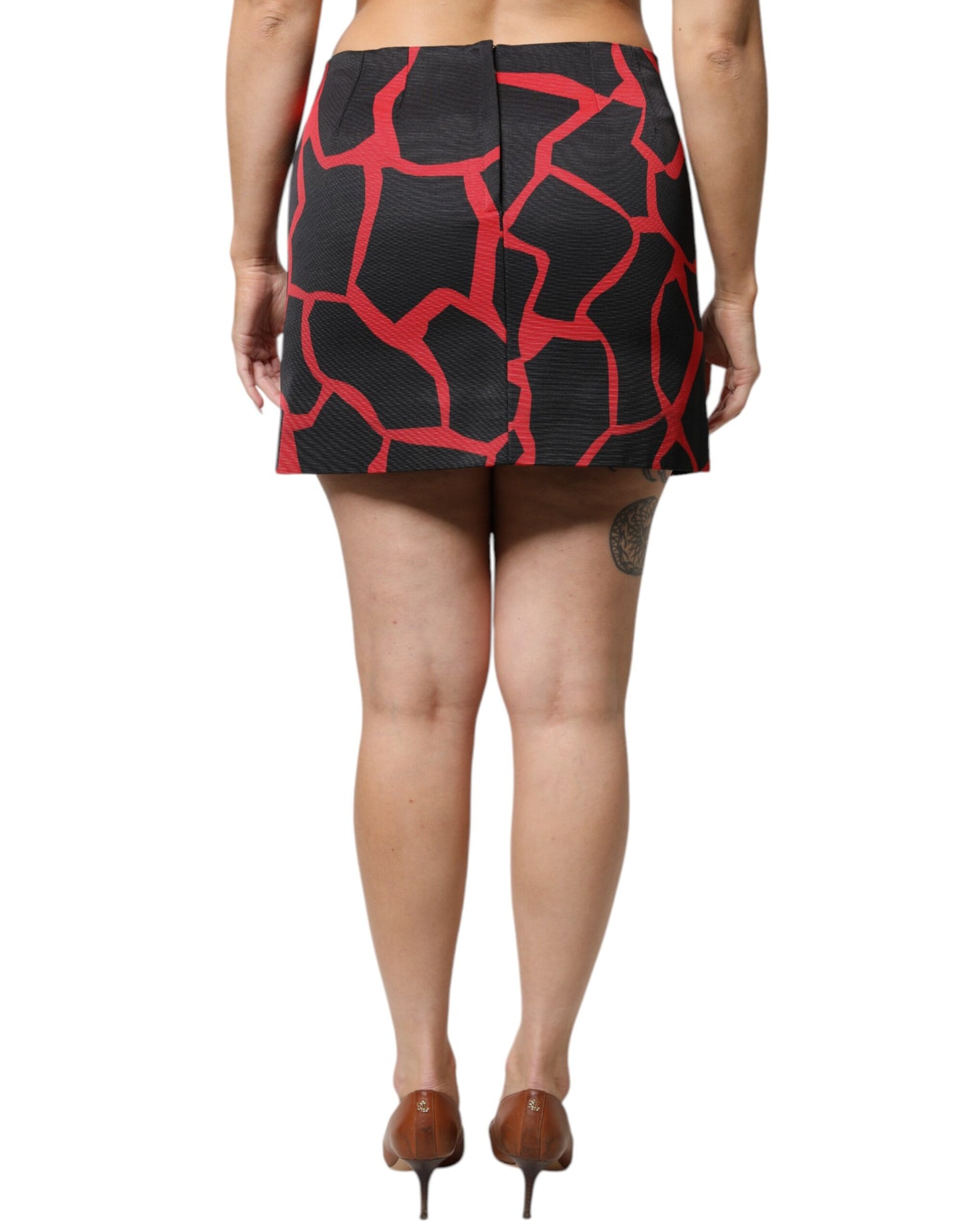 Dolce & Gabbana – Schwarz-roter abstrakter Minirock in A-Linie mit mittlerer Taille