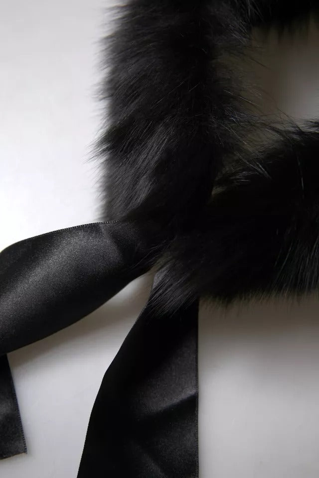 Dolce & Gabbana – Schwarzer Wickelschal mit Pelzkragen und Schulter