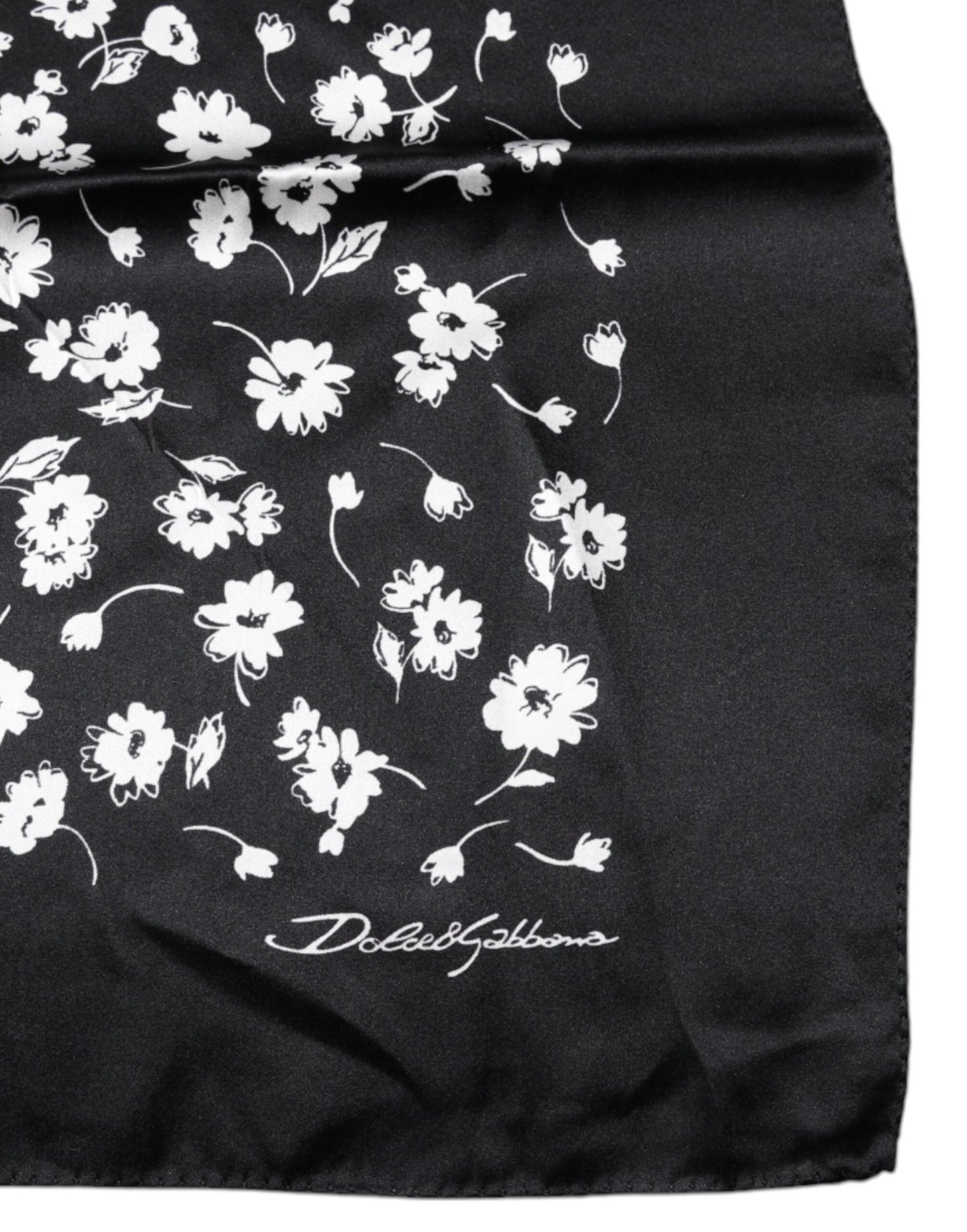 Dolce & Gabbana – Schwarzer quadratischer Wickelschal aus Seide mit Blumenmuster