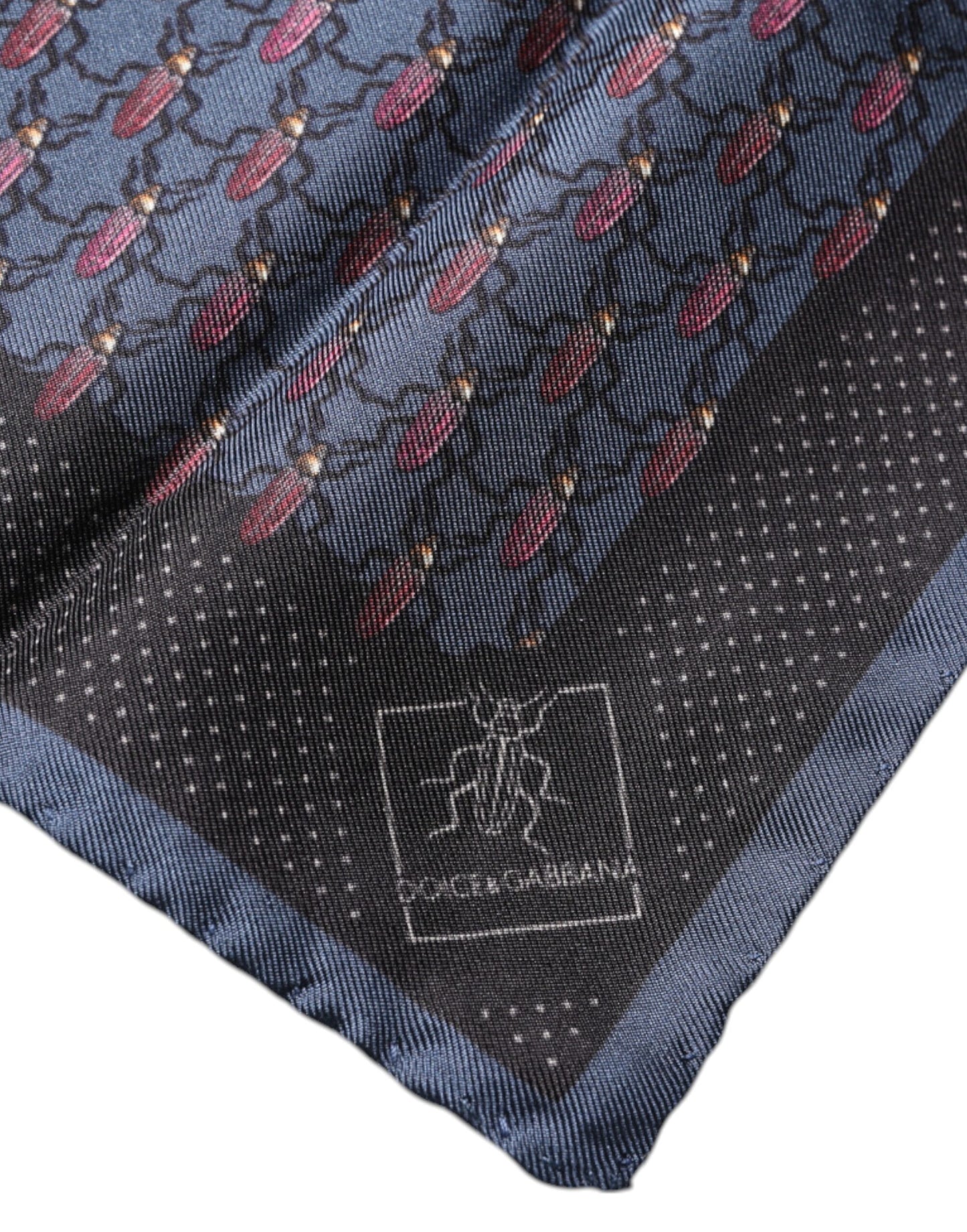 Dolce & Gabbana Dunkelblauer Käfer-Taschentuchschal mit quadratischem Muster
