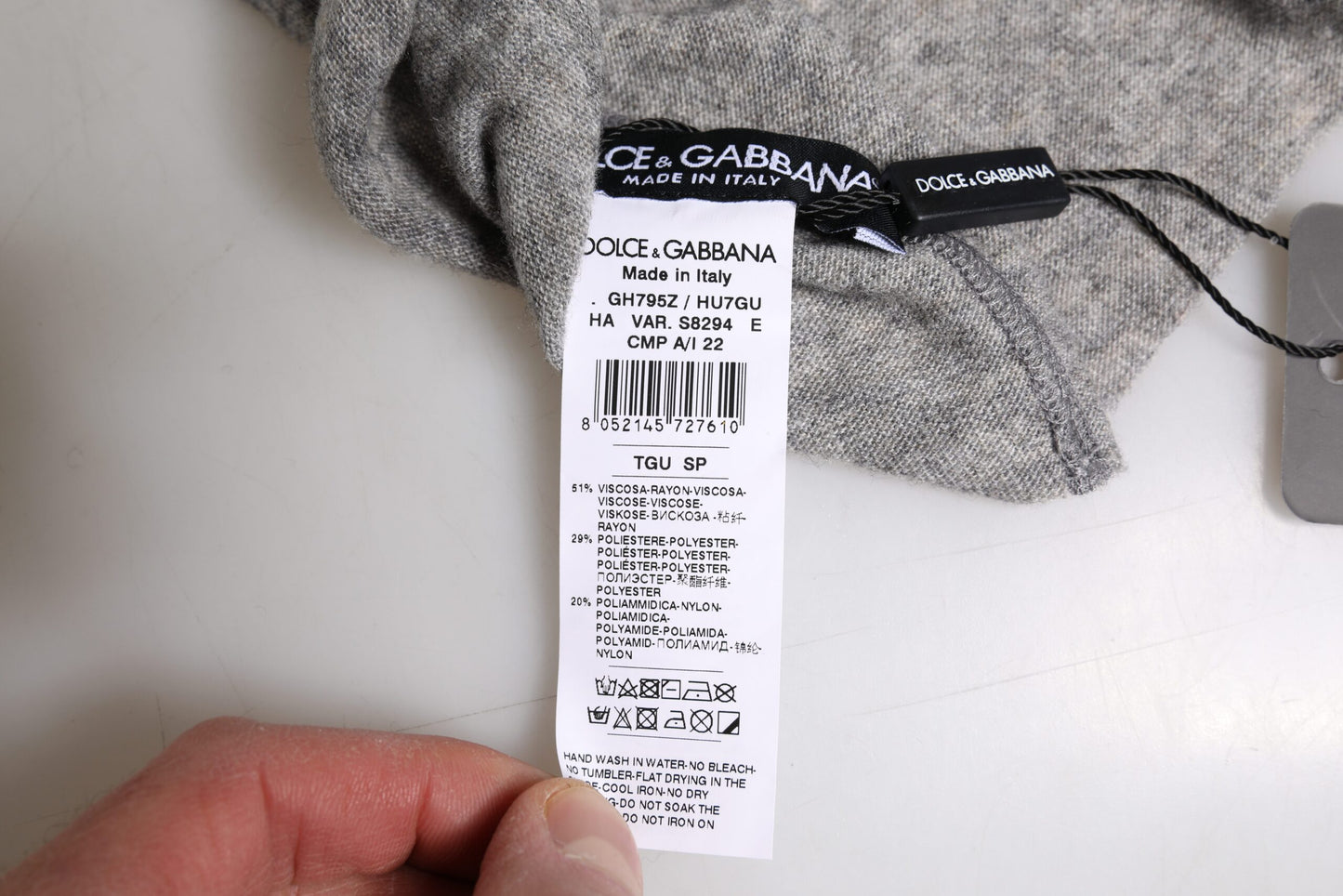 Dolce & Gabbana Graue Strickmütze aus Viskosemischung