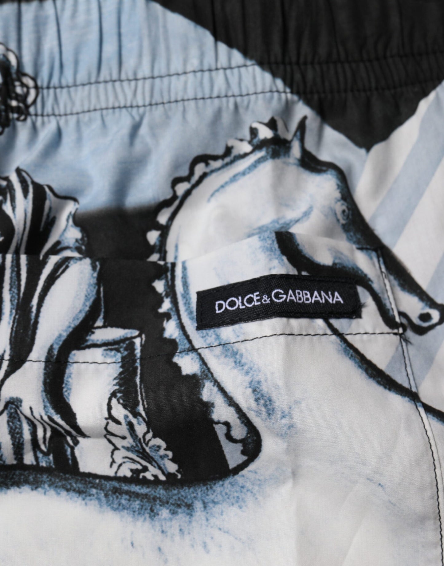 Dolce & Gabbana Blaue Herrenshorts aus Baumwolle mit Statuendruck