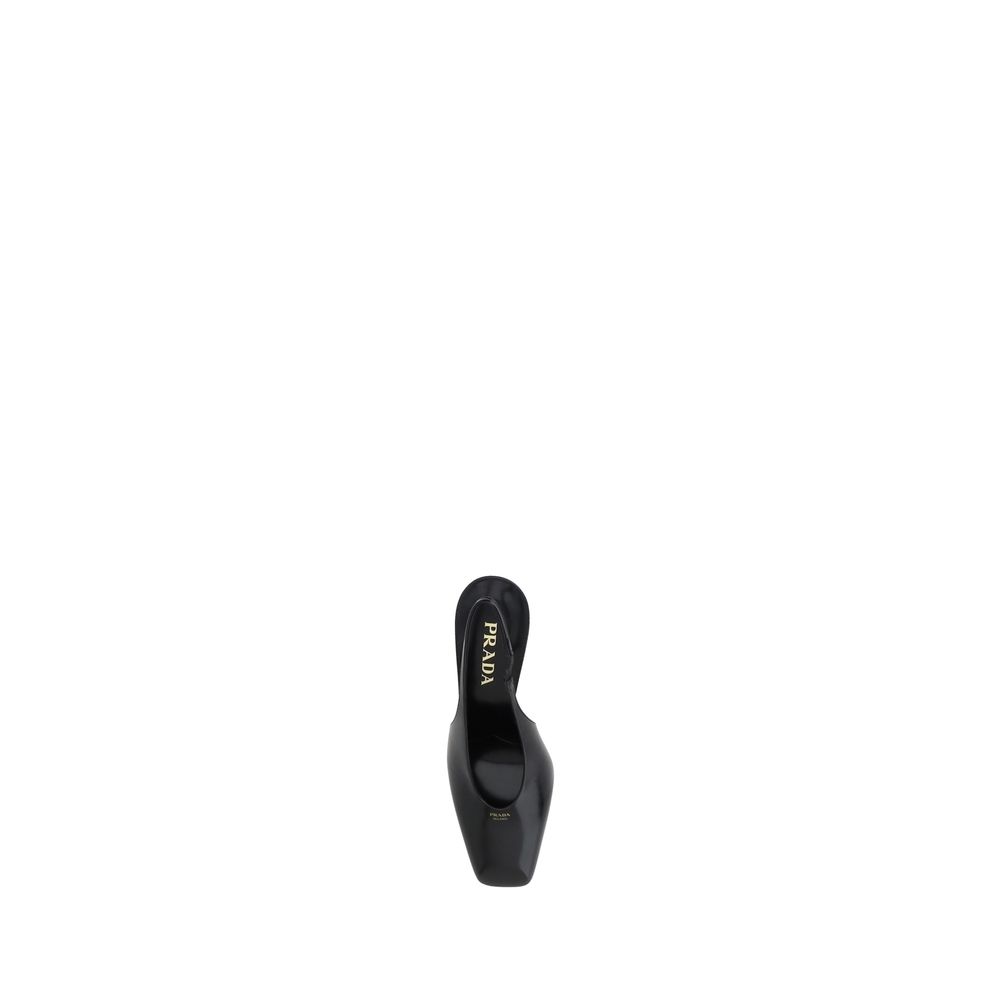 Prada – Schwarze Pumps aus Kalbsleder