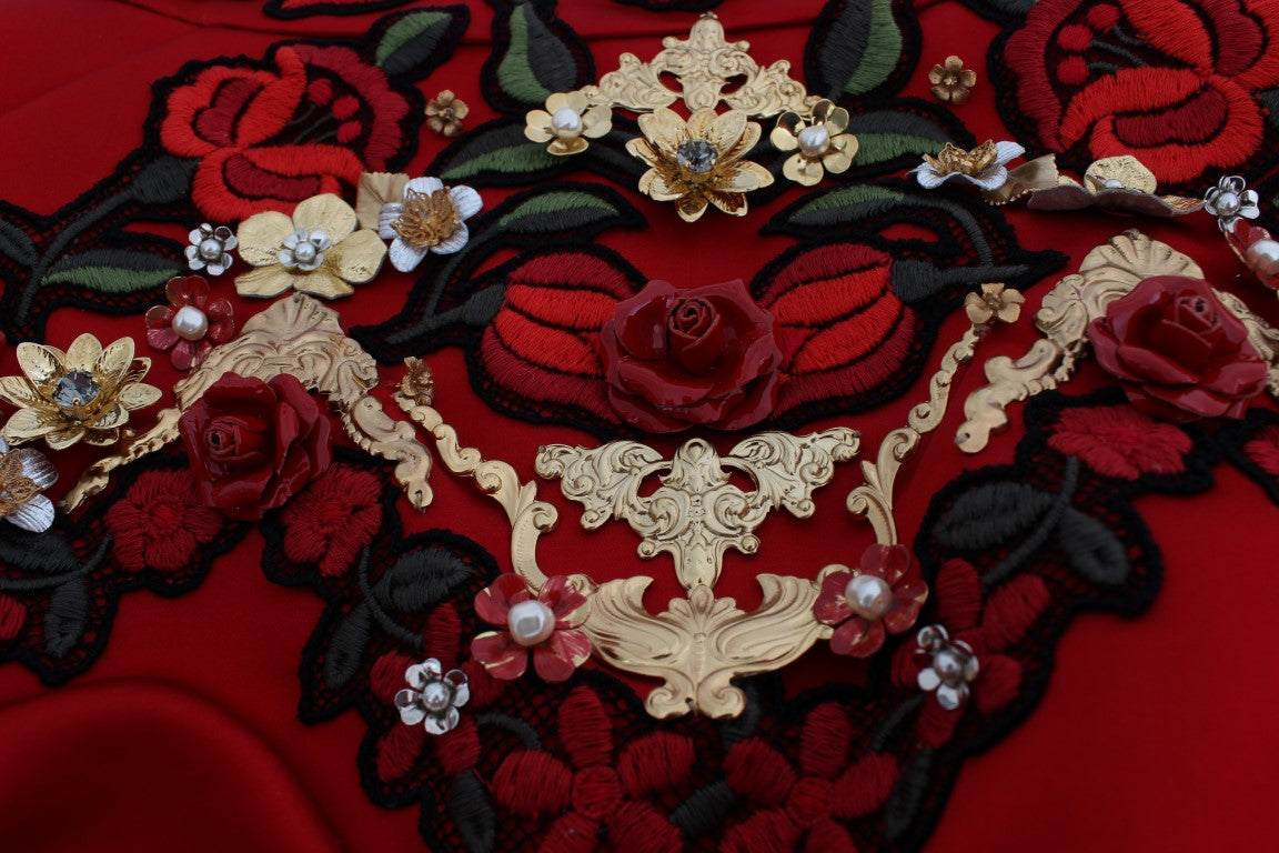 Dolce & Gabbana Rote Seidenshorts mit Kristallrosen