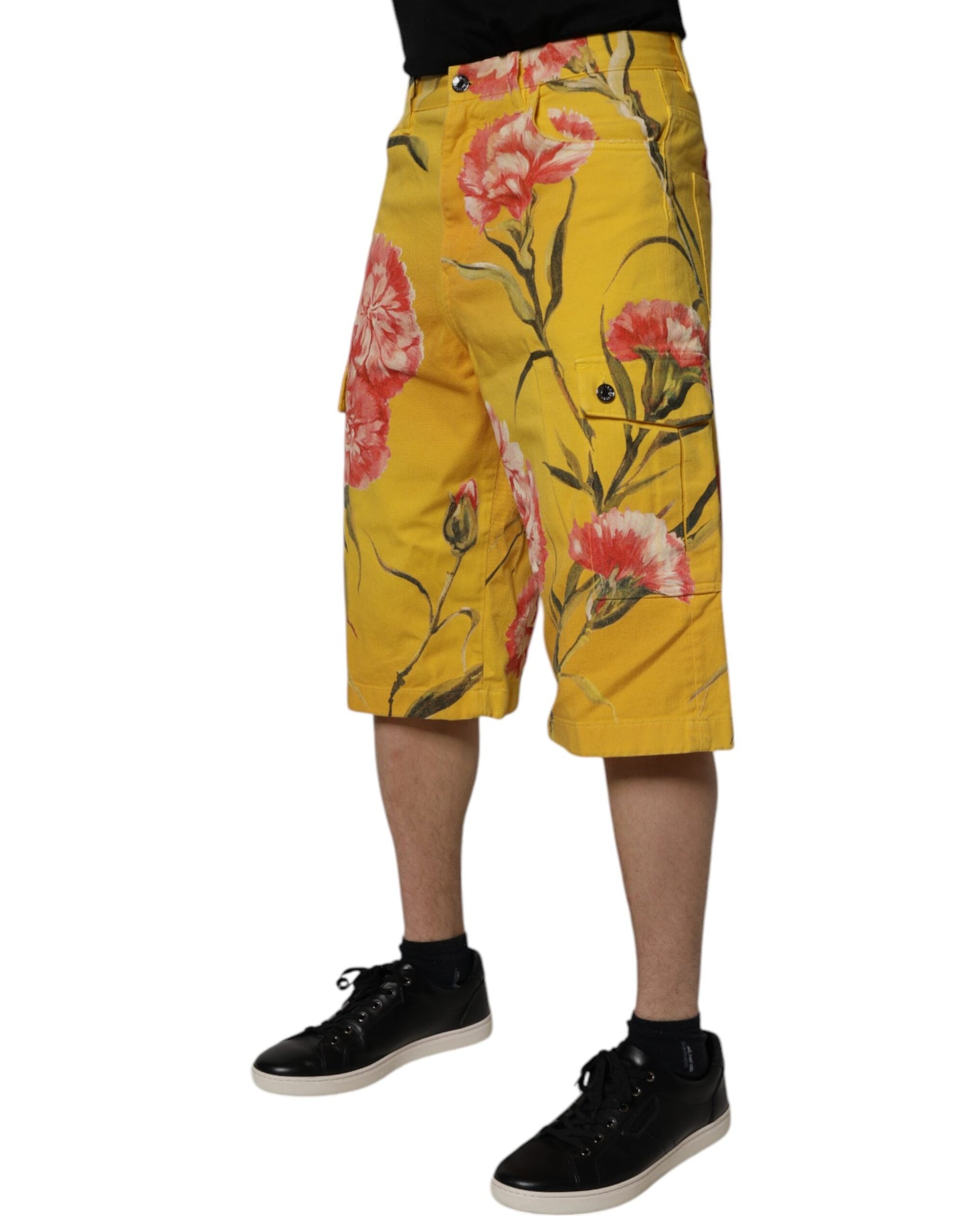 Dolce & Gabbana – Gelbe Cargo-Denim-Bermudashorts für Herren mit Blumenmuster