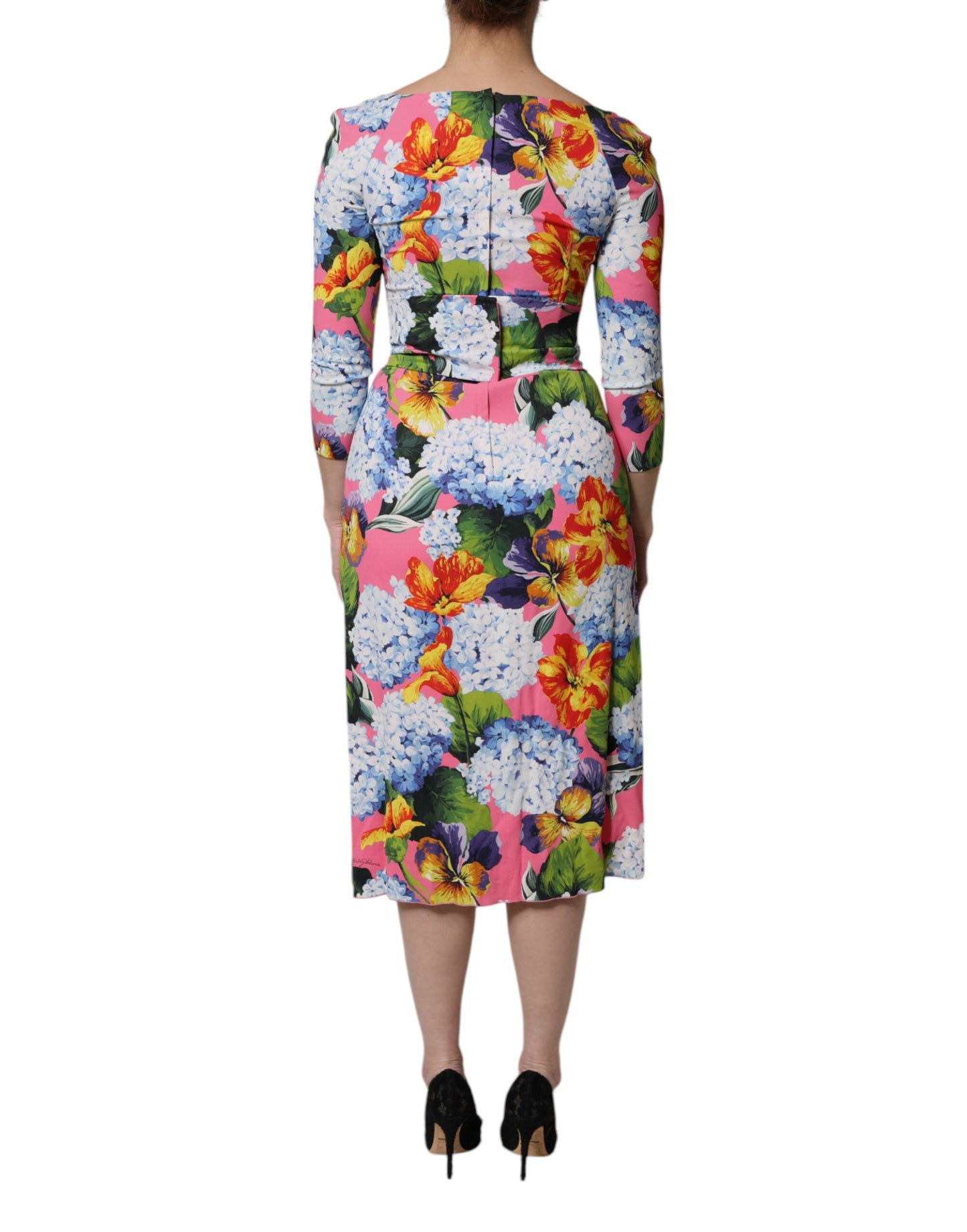 Dolce & Gabbana – Mehrfarbiges Midikleid mit seitlichem Schlitz und Blumenmuster