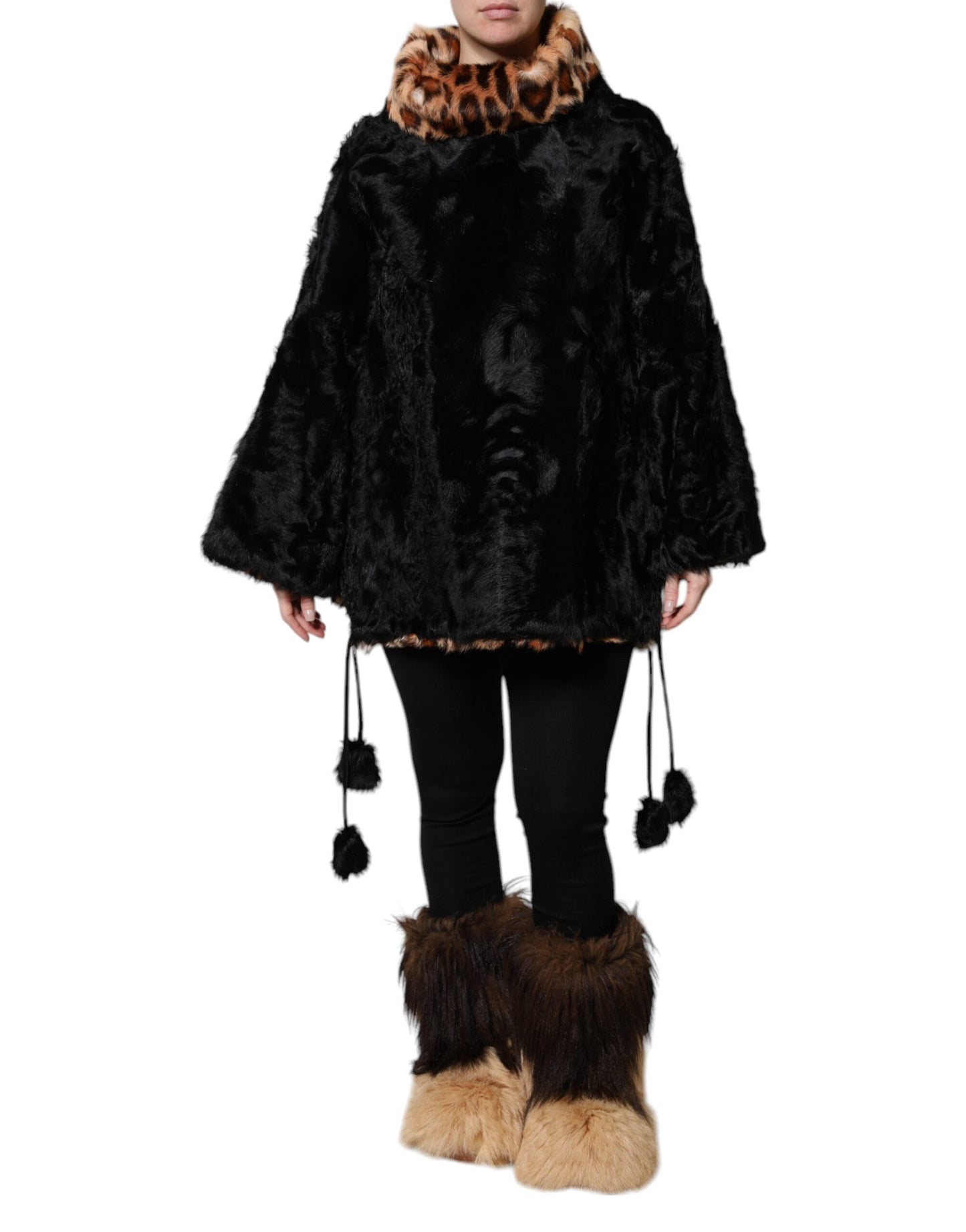 Dolce & Gabbana Schwarze kurze Damenmanteljacke aus Lammfell