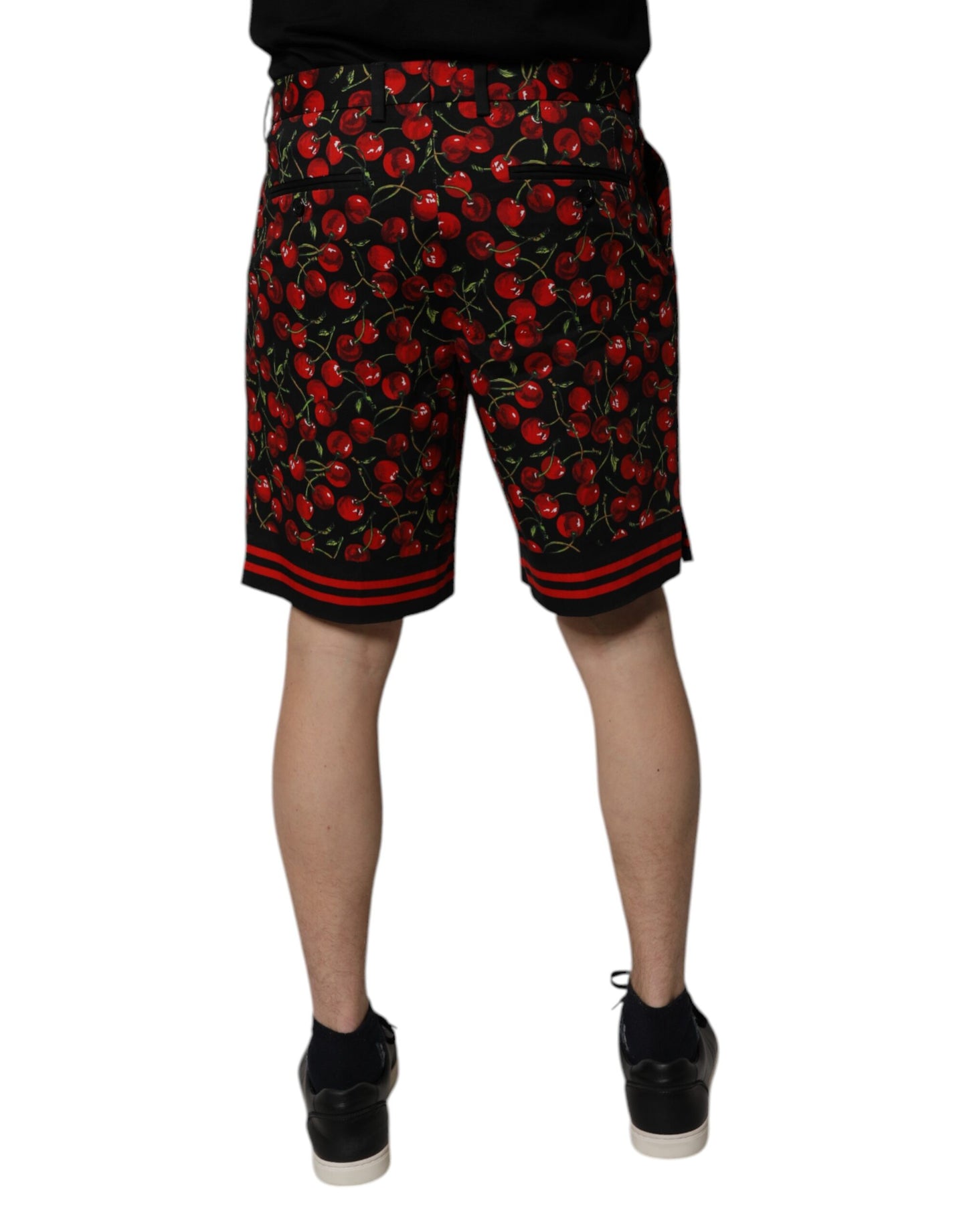 Dolce & Gabbana – Bermudashorts aus Baumwolle mit schwarzem und rotem Kirschdruck